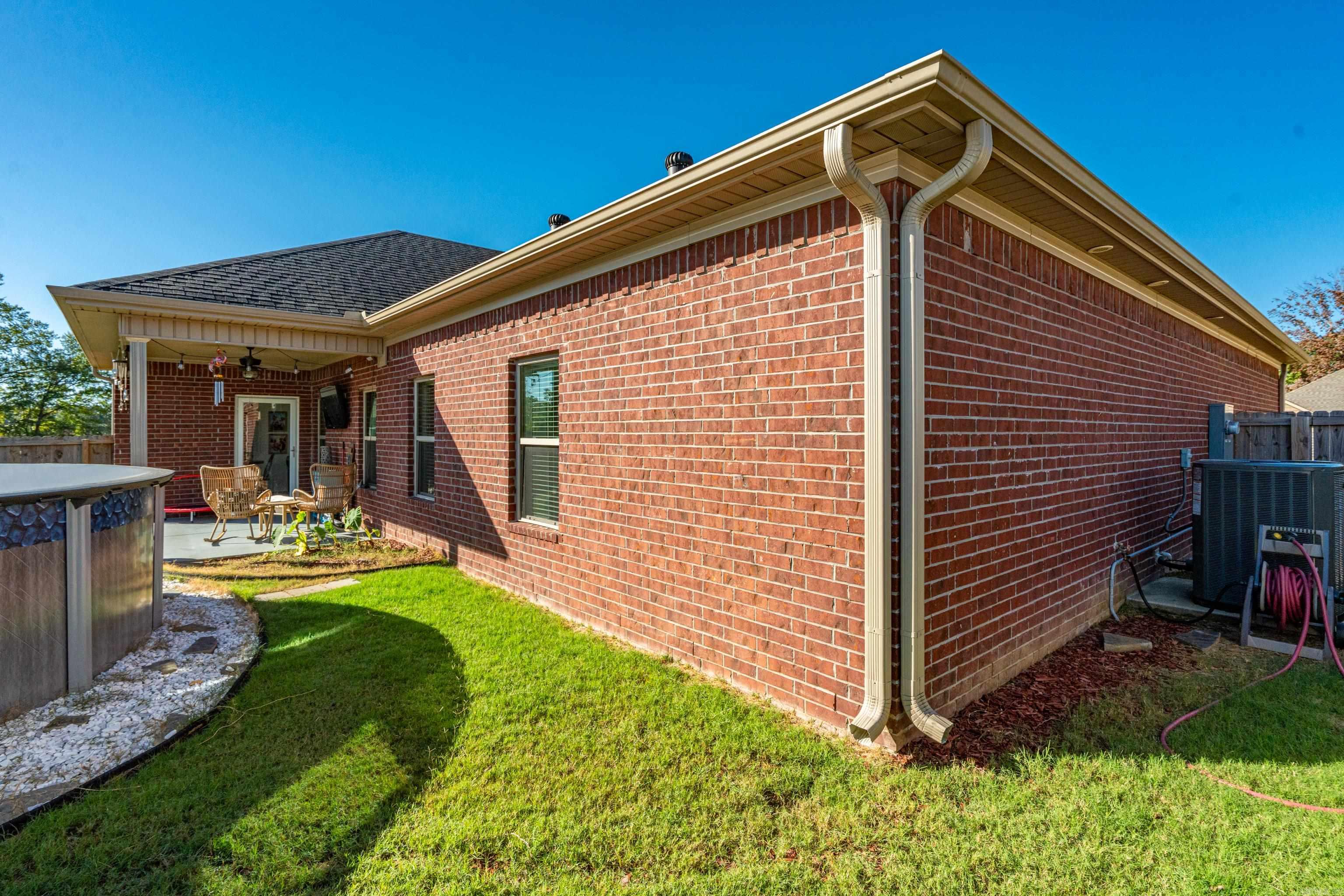 NORTHSHORE RIDGE - Residential