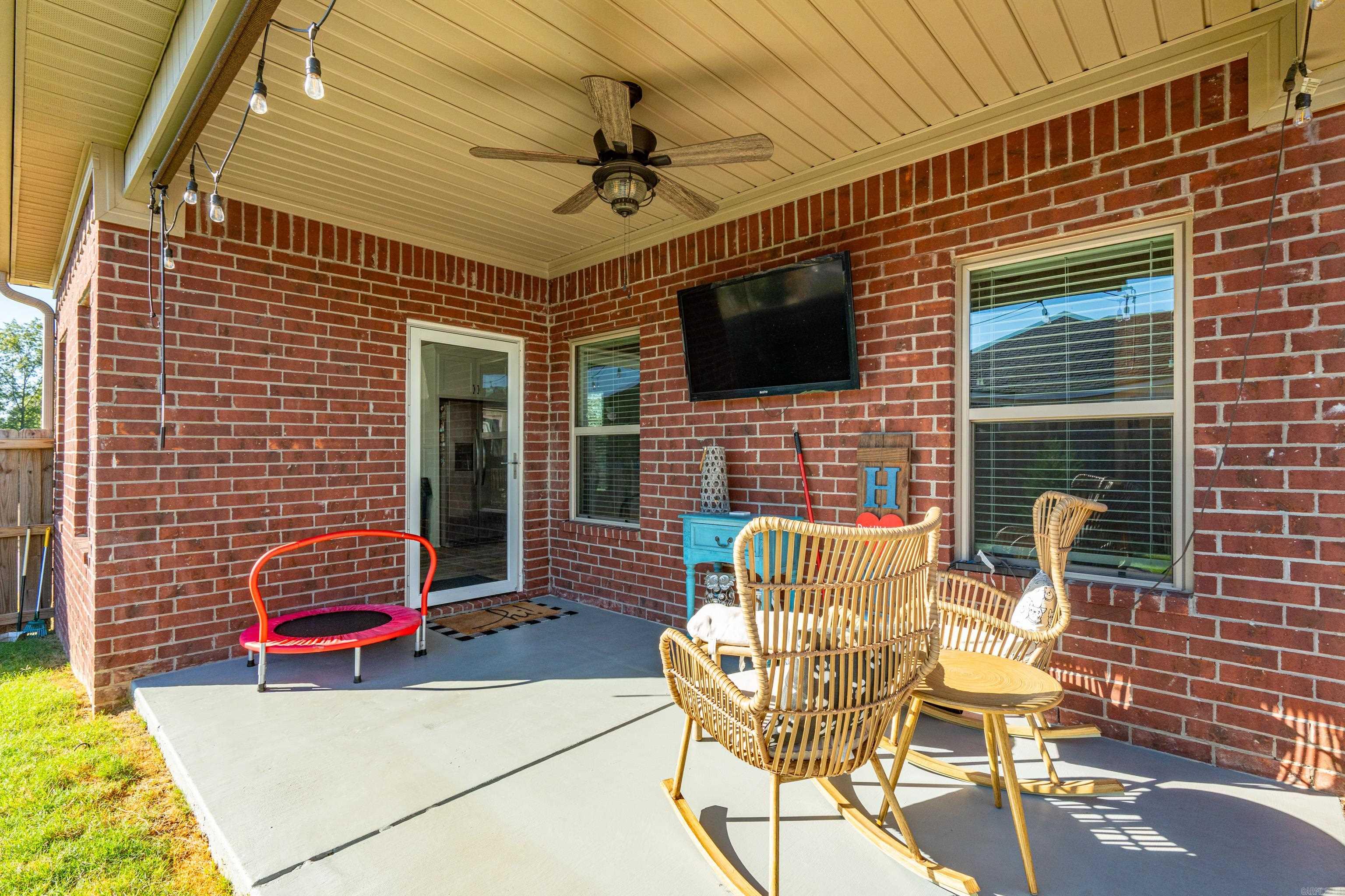 NORTHSHORE RIDGE - Residential