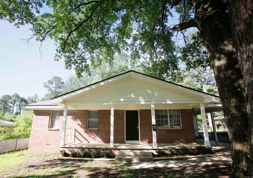 Cute 3BD/1.5BA home, with a carport, in the Broadmoor neighborhood conveniently close to UALR. Granite countertops in the kitchen and a separate dining area for enjoying family meals. Carpet in bedrooms. Large fenced yard that is perfect for anyone with kids or pets. This property is managed by Hoffman Team. The lease for this property is for 2 years with a 3% increase after the first year. Income has to be 3x the amount of rent. This property does not accept section 8.