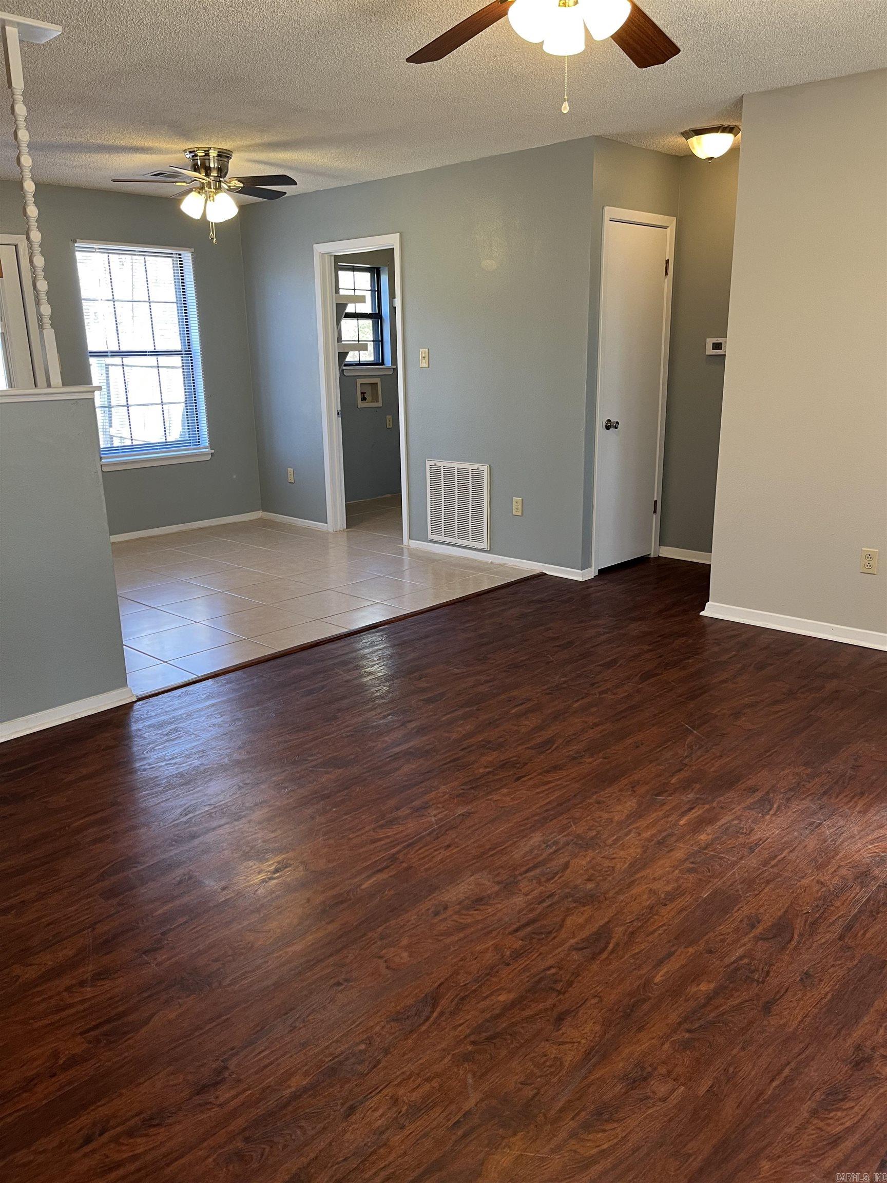 DEERWOOD - Residential