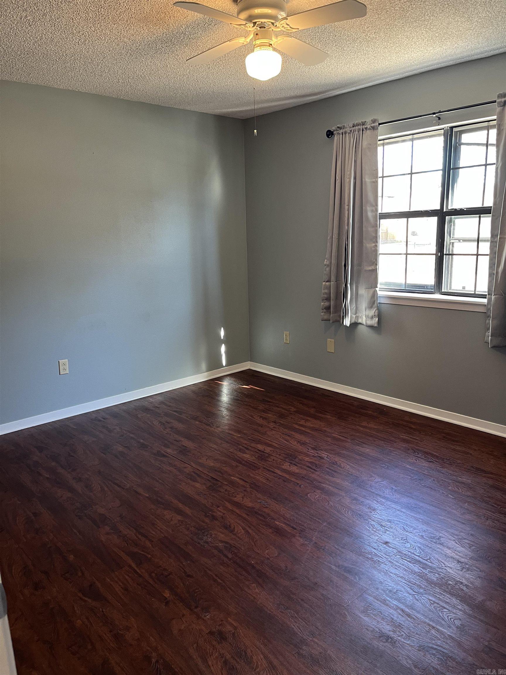 DEERWOOD - Residential