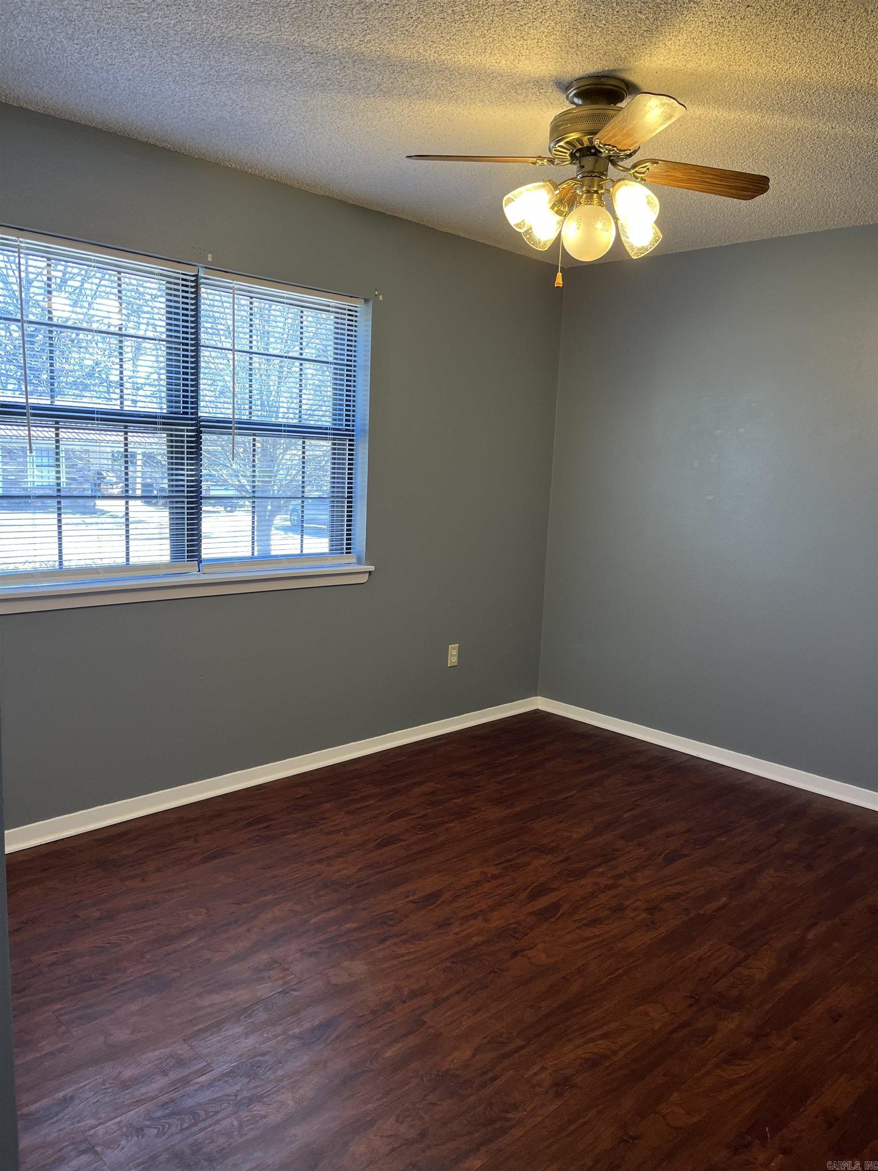 DEERWOOD - Residential