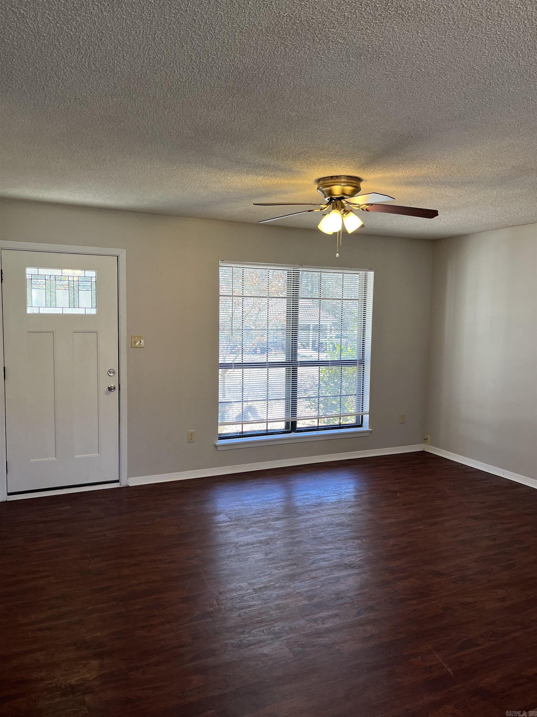 DEERWOOD - Residential