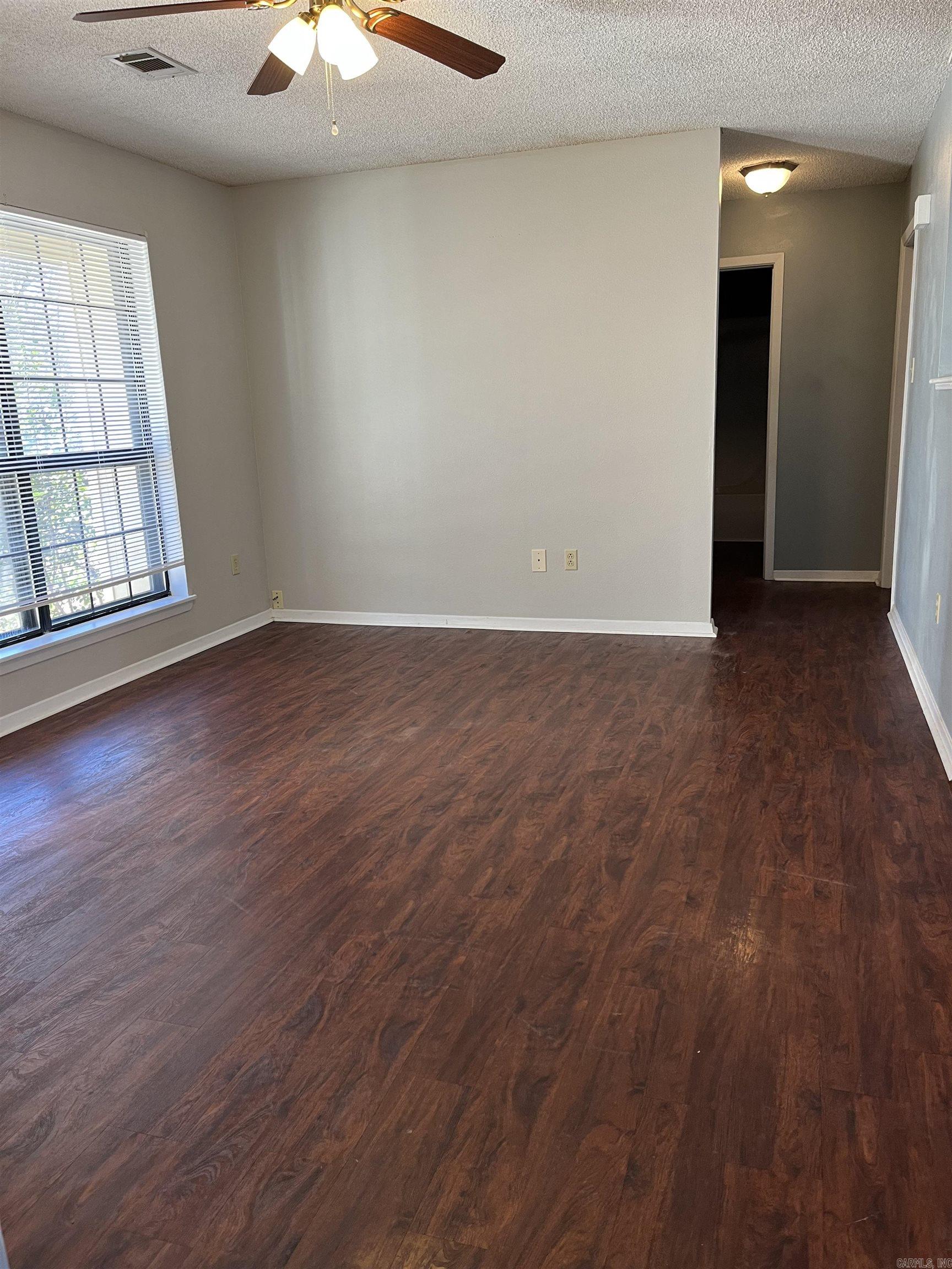 DEERWOOD - Residential