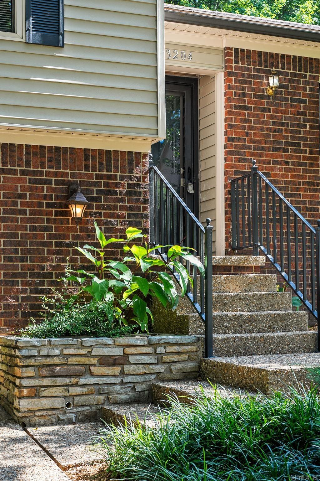 CEDAR RIDGE - Residential