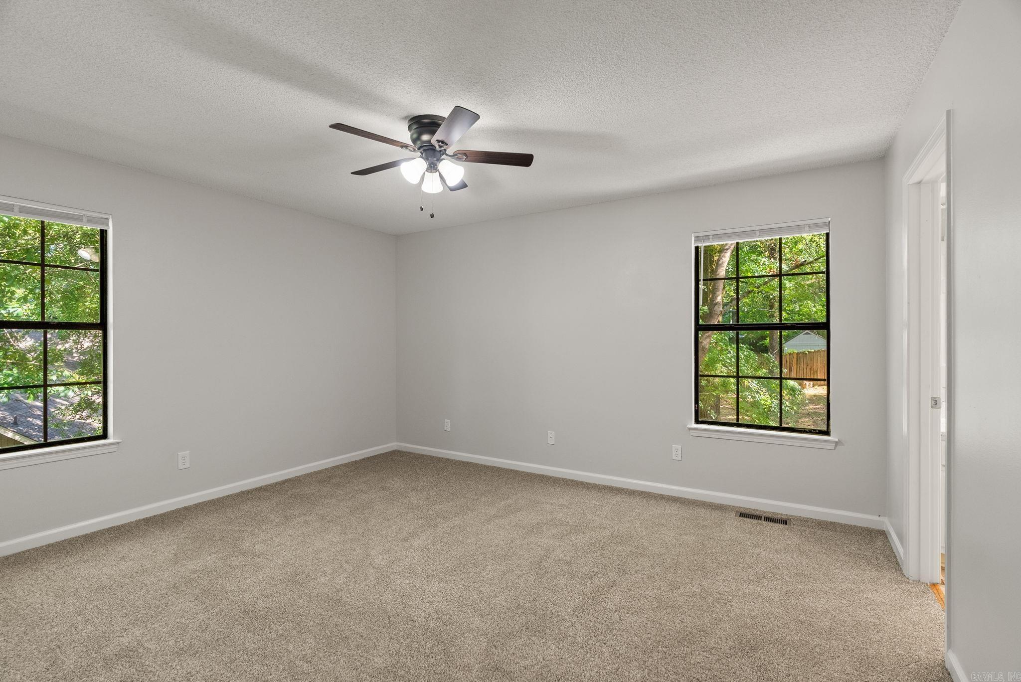 CEDAR RIDGE - Residential