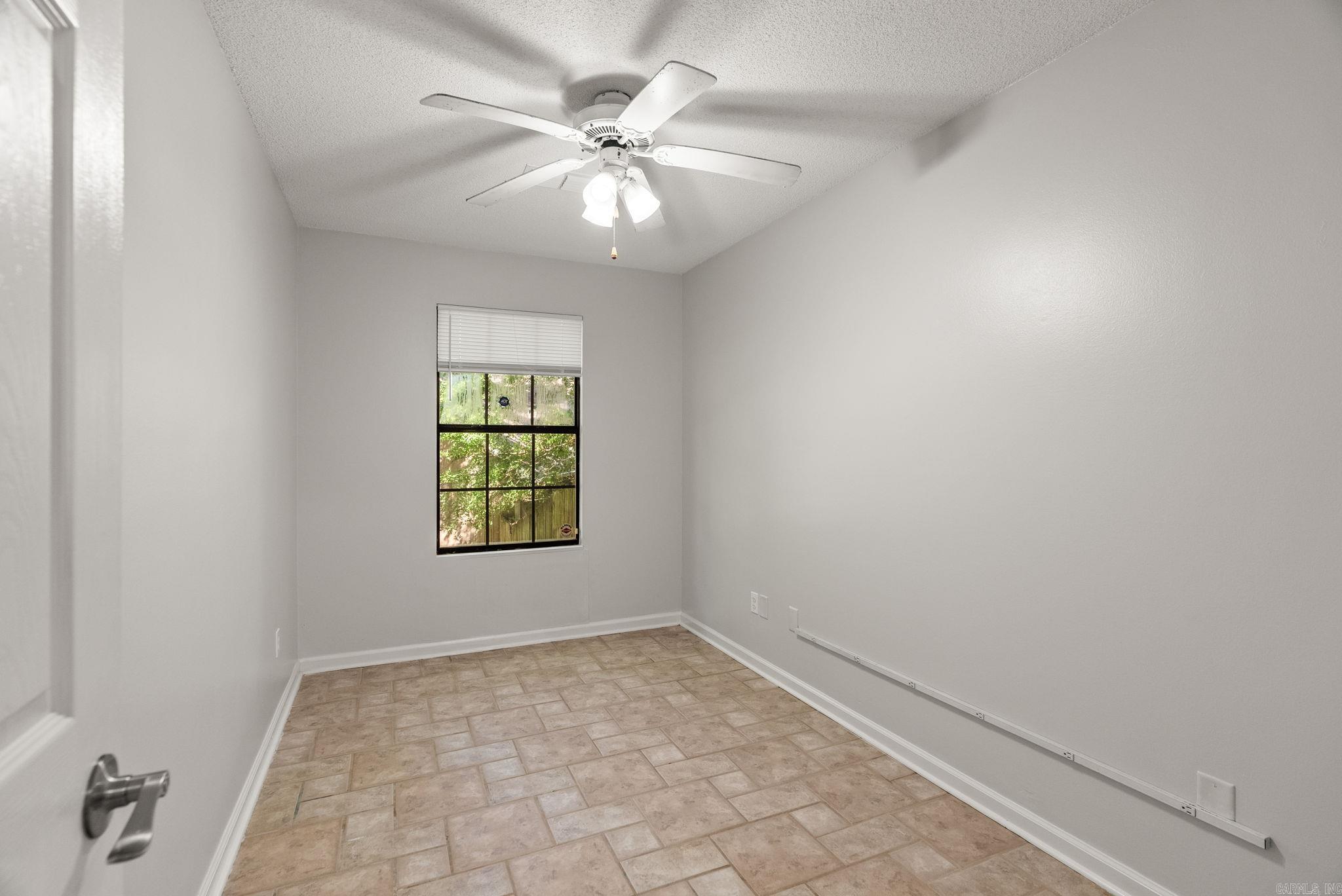 CEDAR RIDGE - Residential