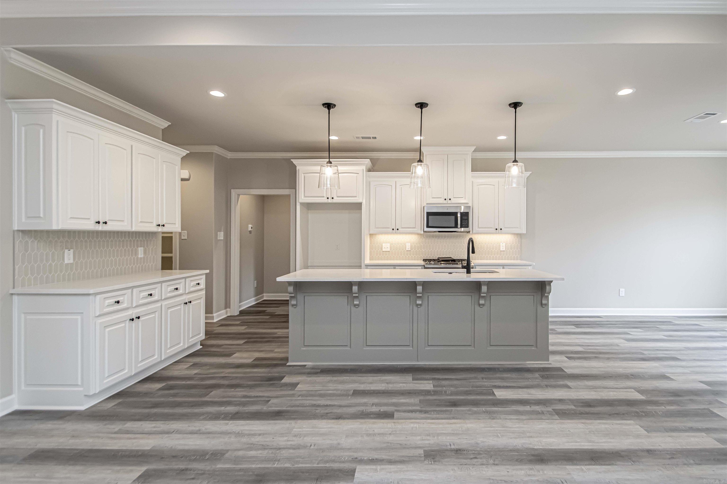 MILLERS GLENN - Residential