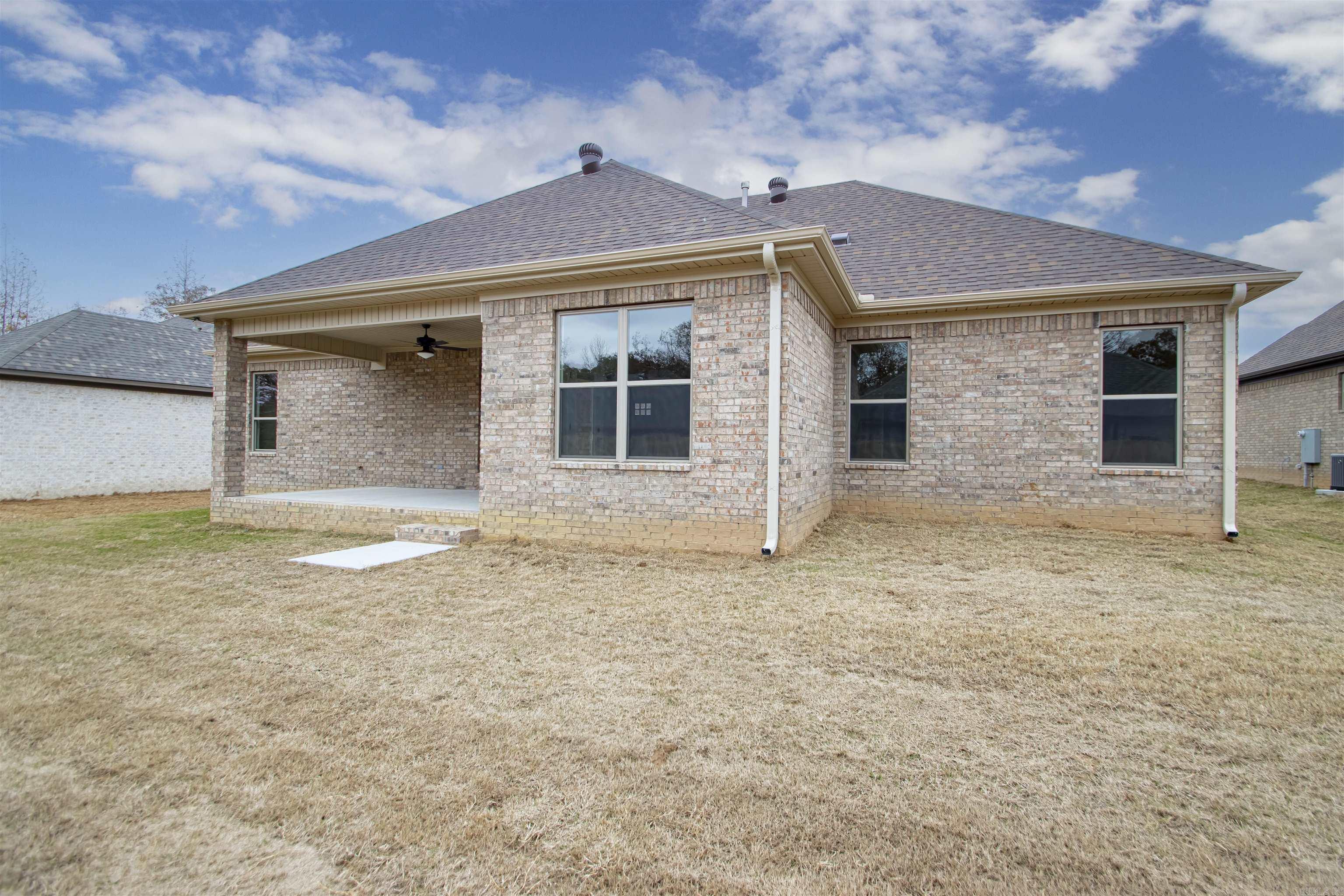 MILLERS GLENN - Residential