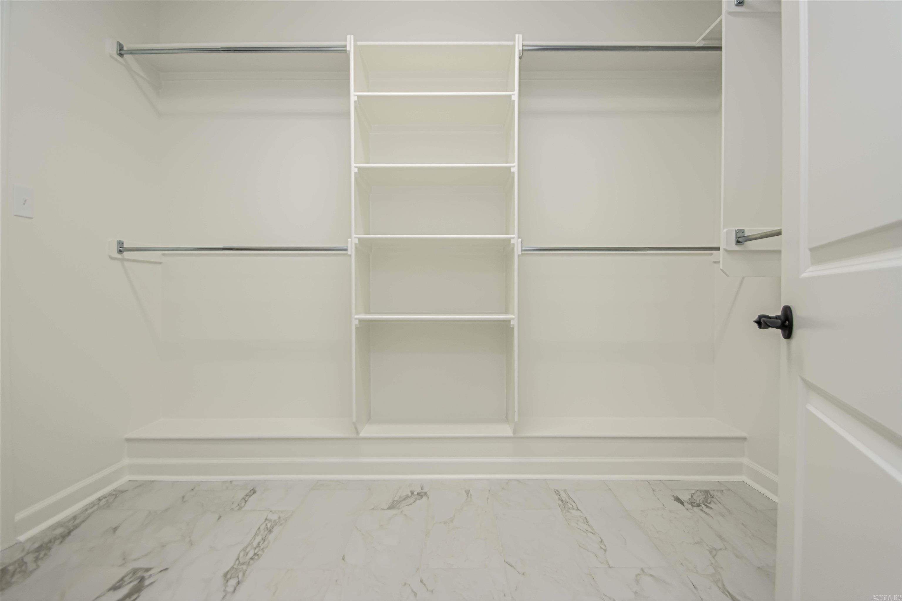 MILLERS GLENN - Residential