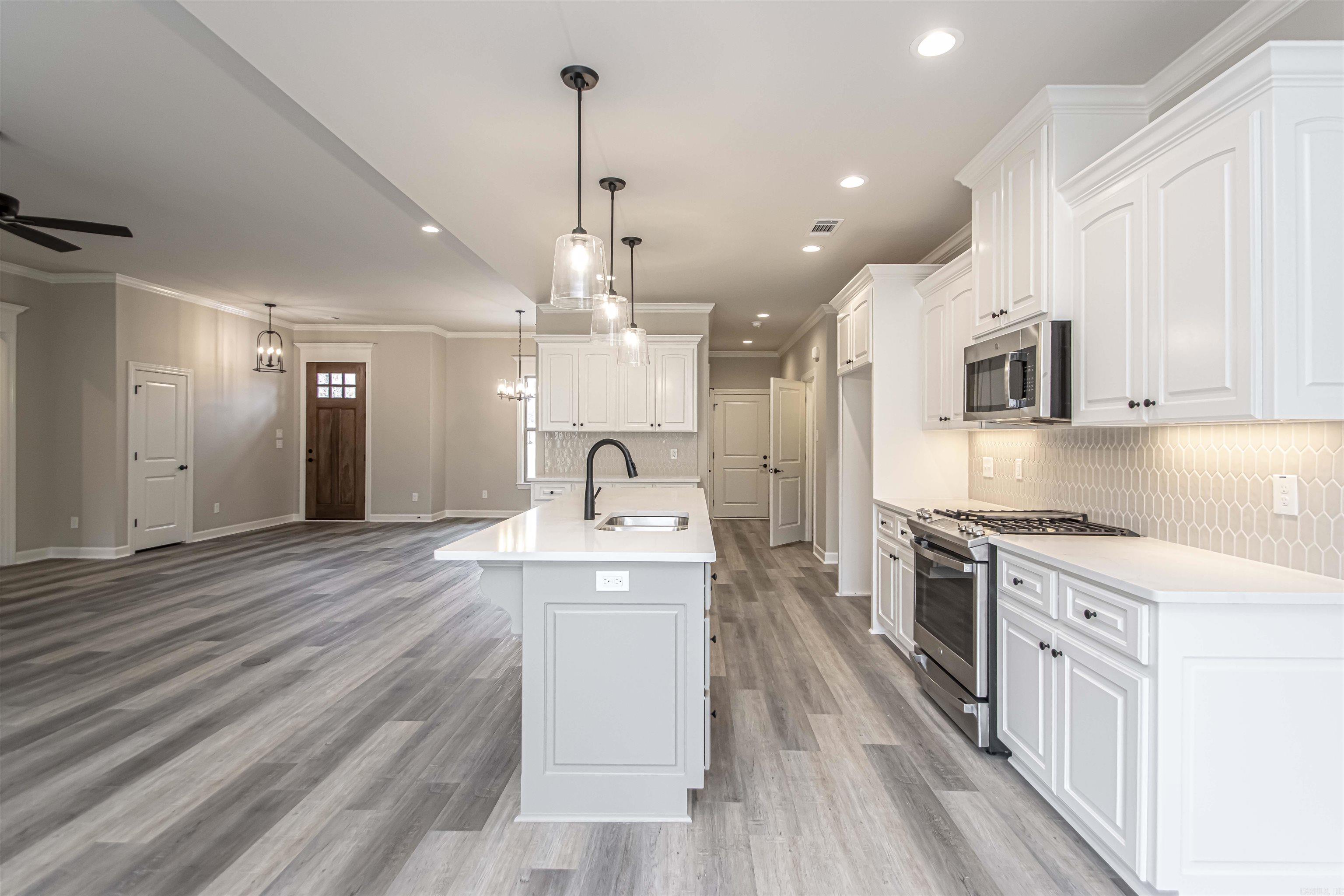 MILLERS GLENN - Residential