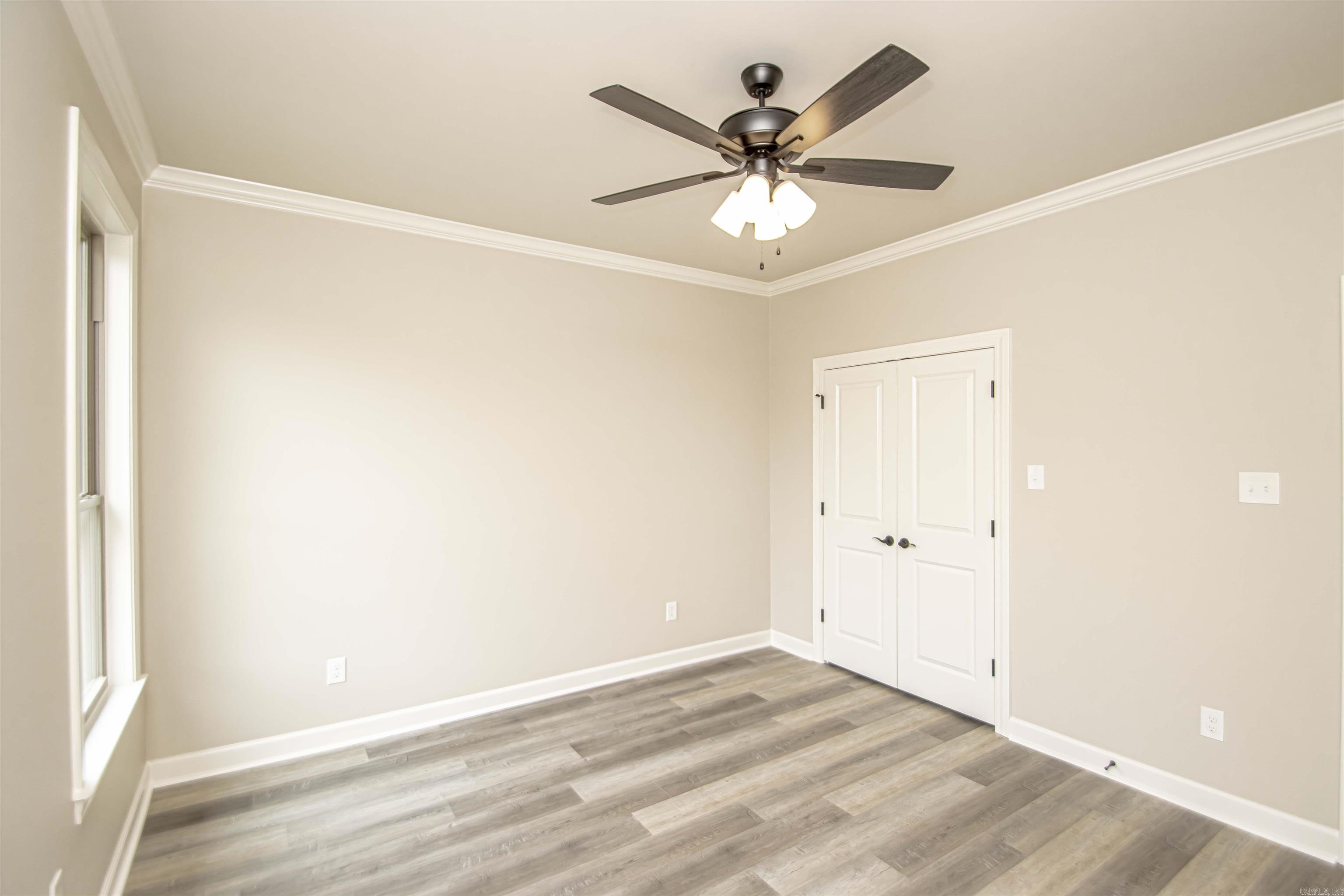 MILLERS GLENN - Residential