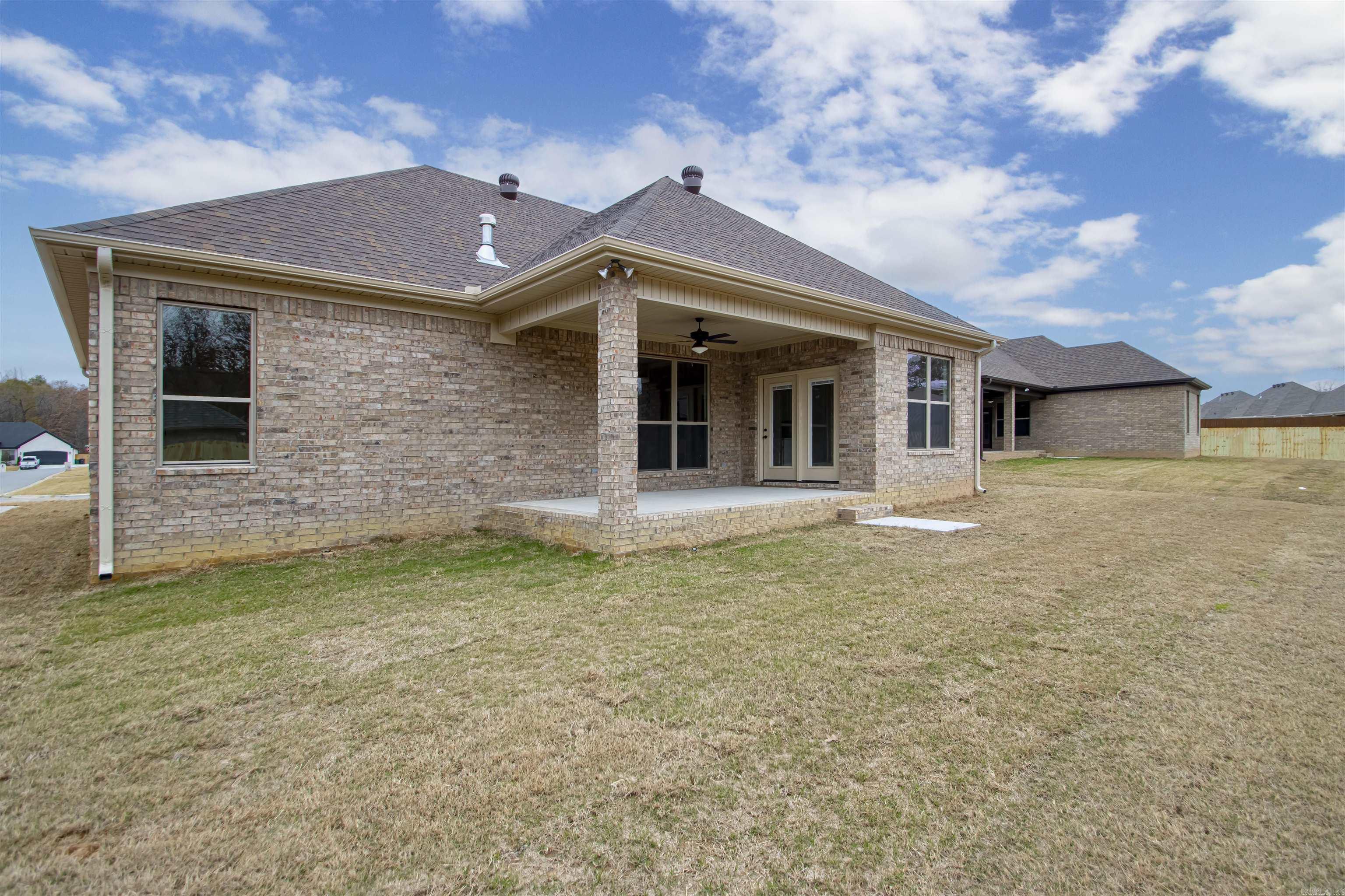 MILLERS GLENN - Residential