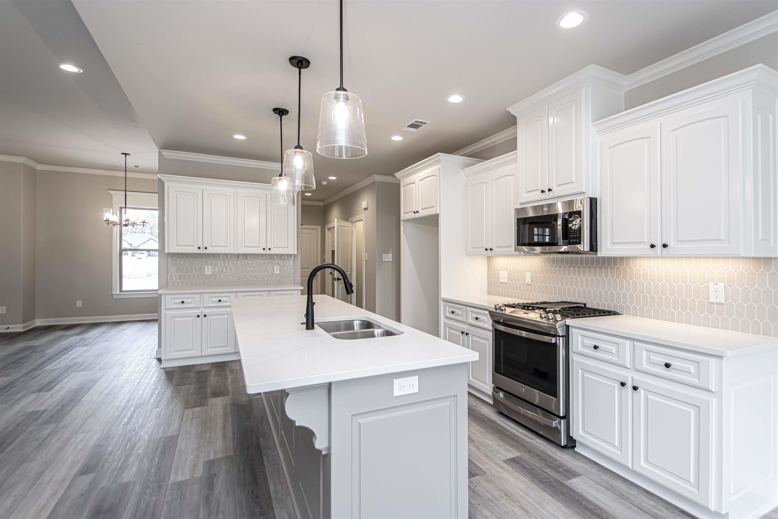 MILLERS GLENN - Residential