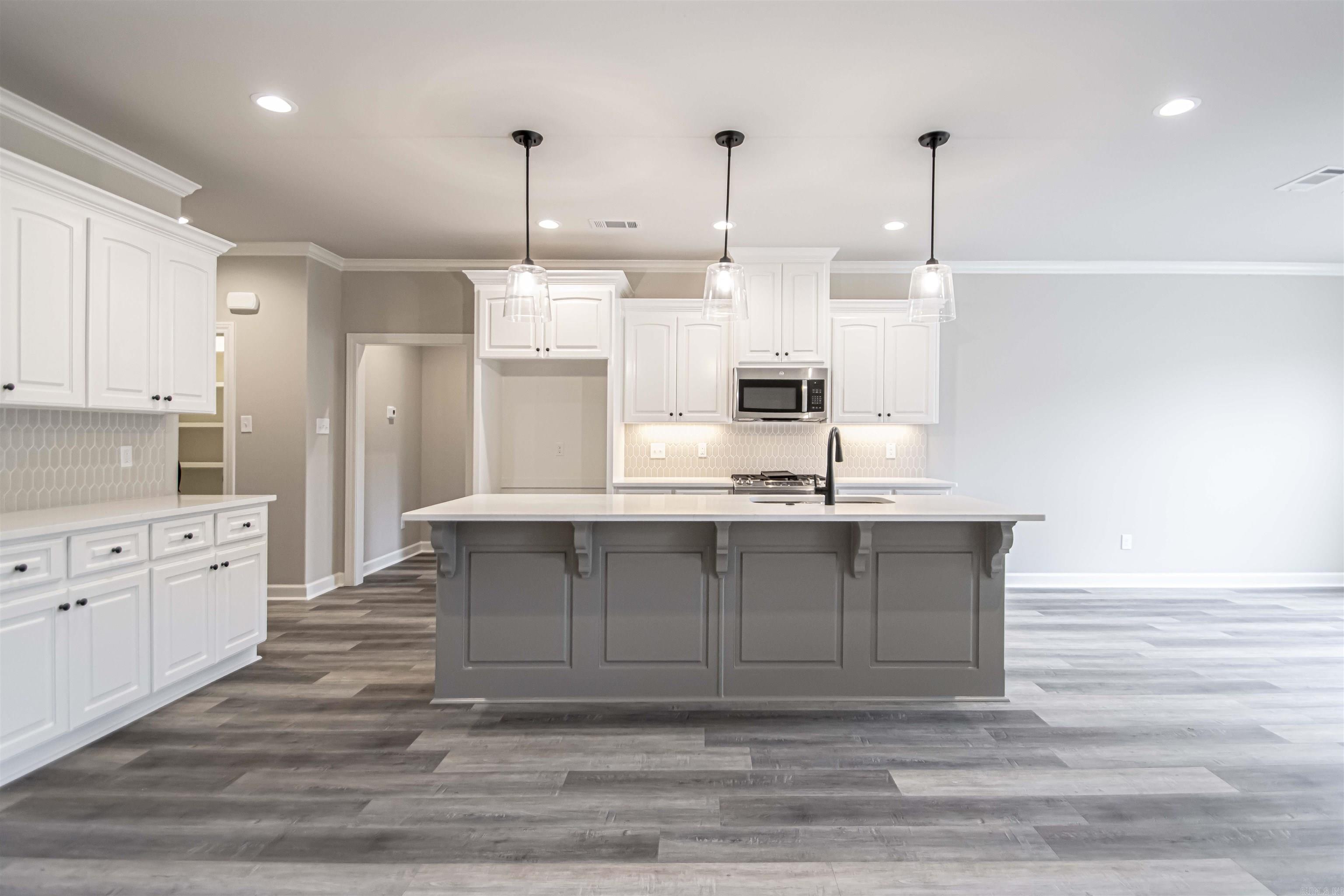 MILLERS GLENN - Residential