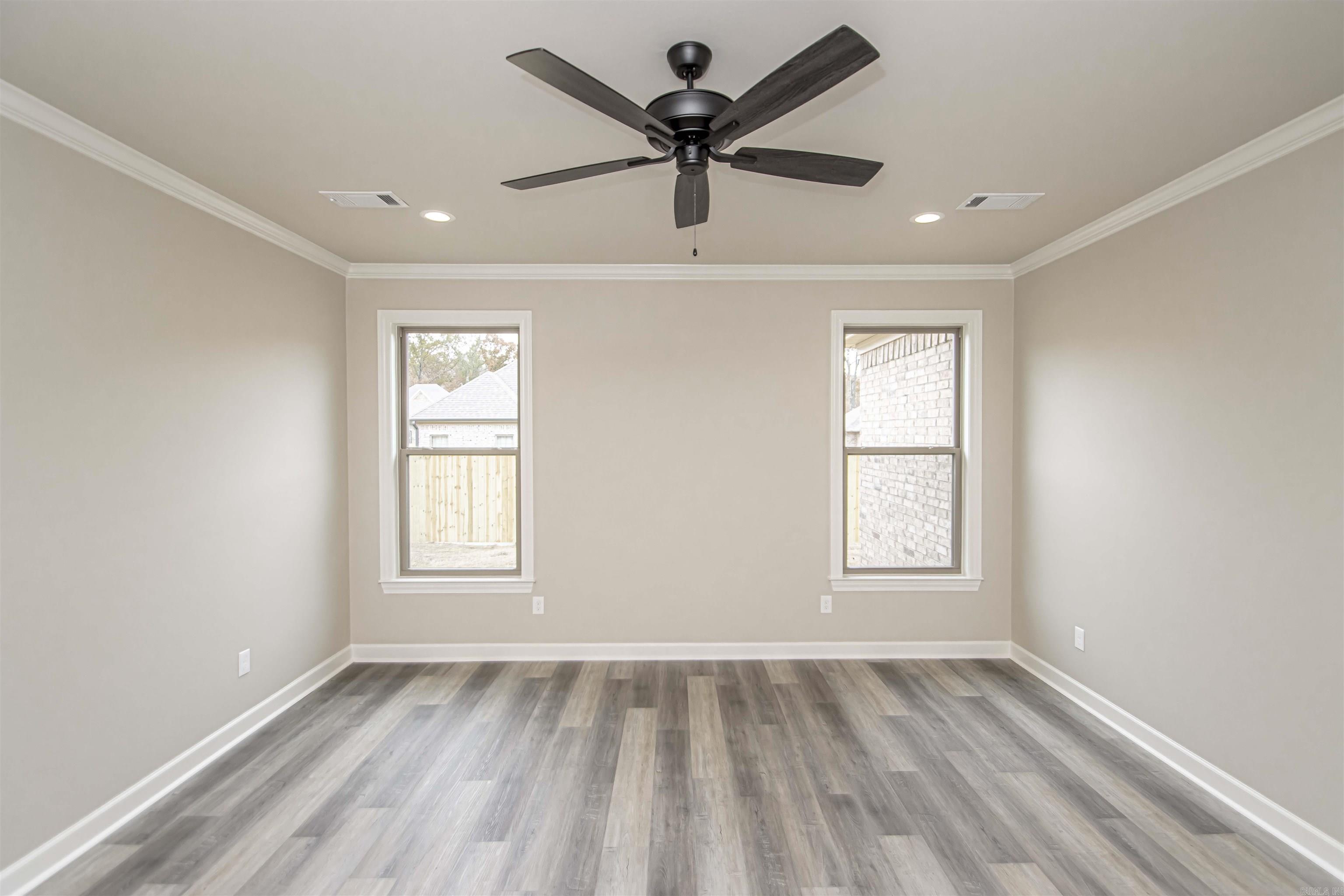 MILLERS GLENN - Residential