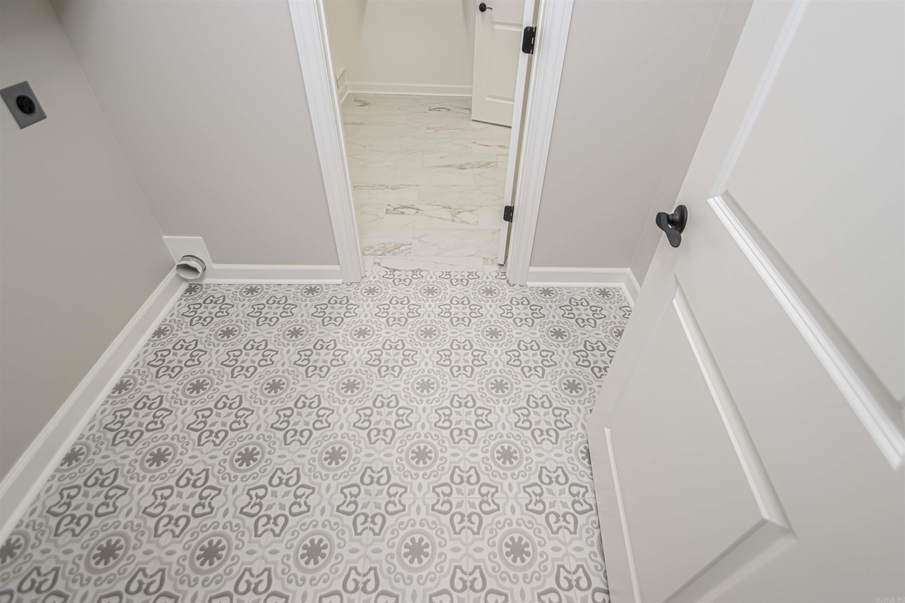 MILLERS GLENN - Residential