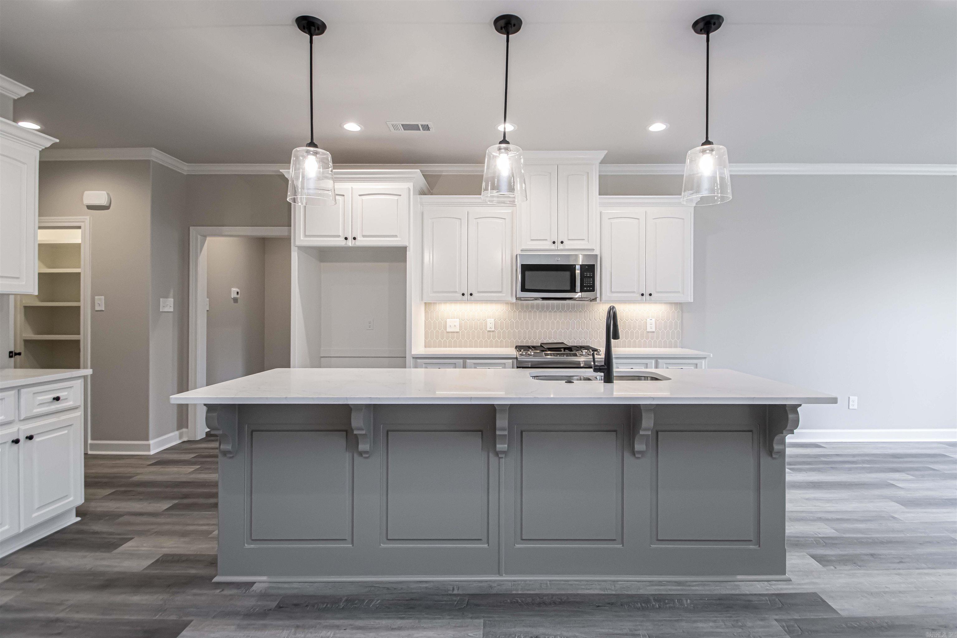 MILLERS GLENN - Residential