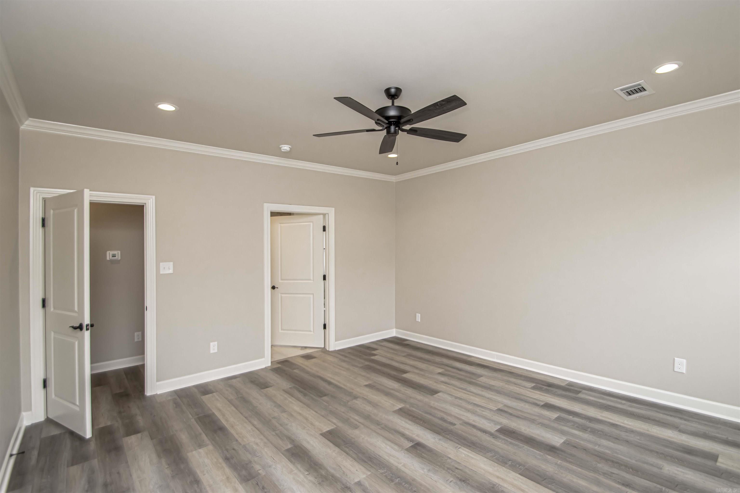 MILLERS GLENN - Residential