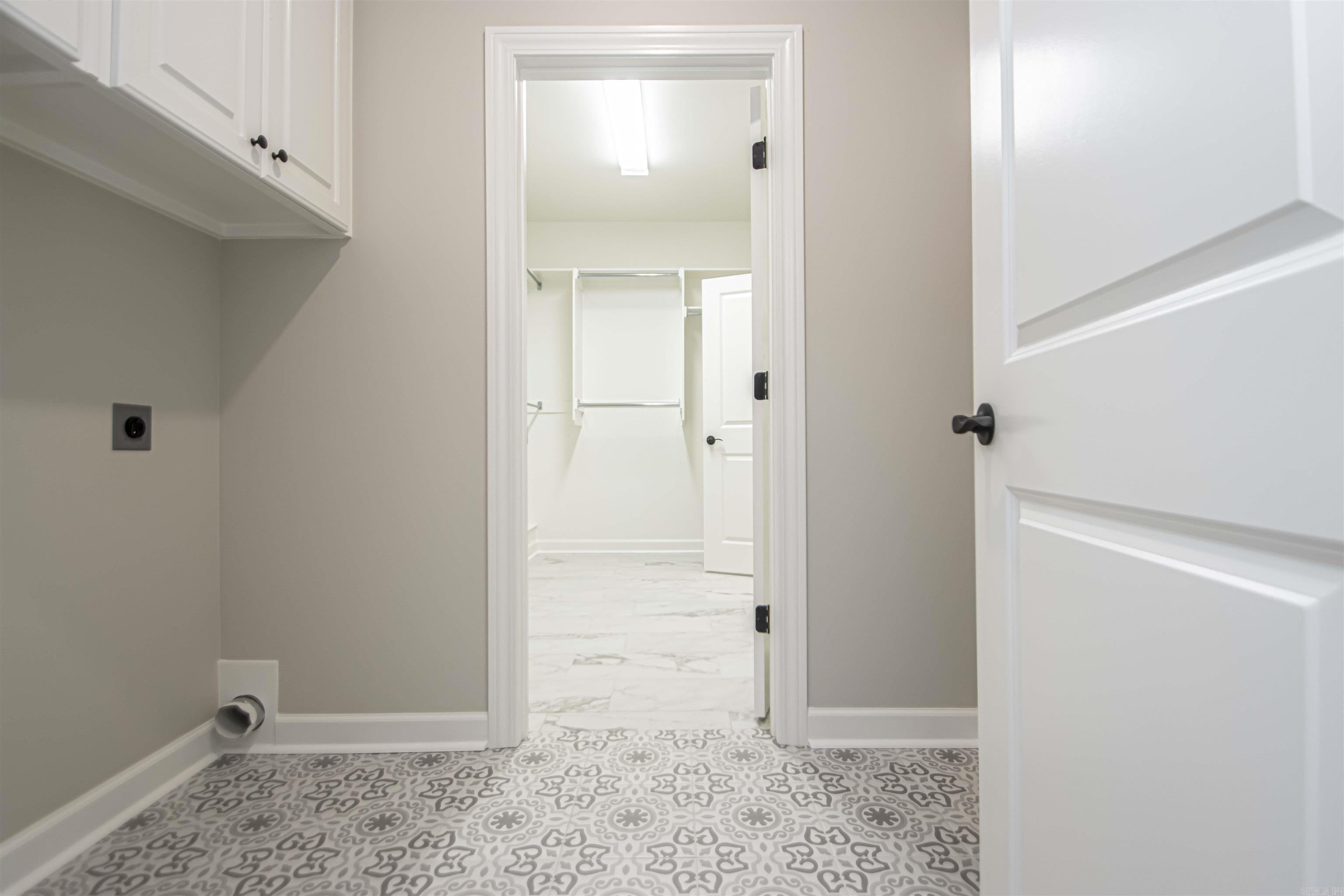 MILLERS GLENN - Residential