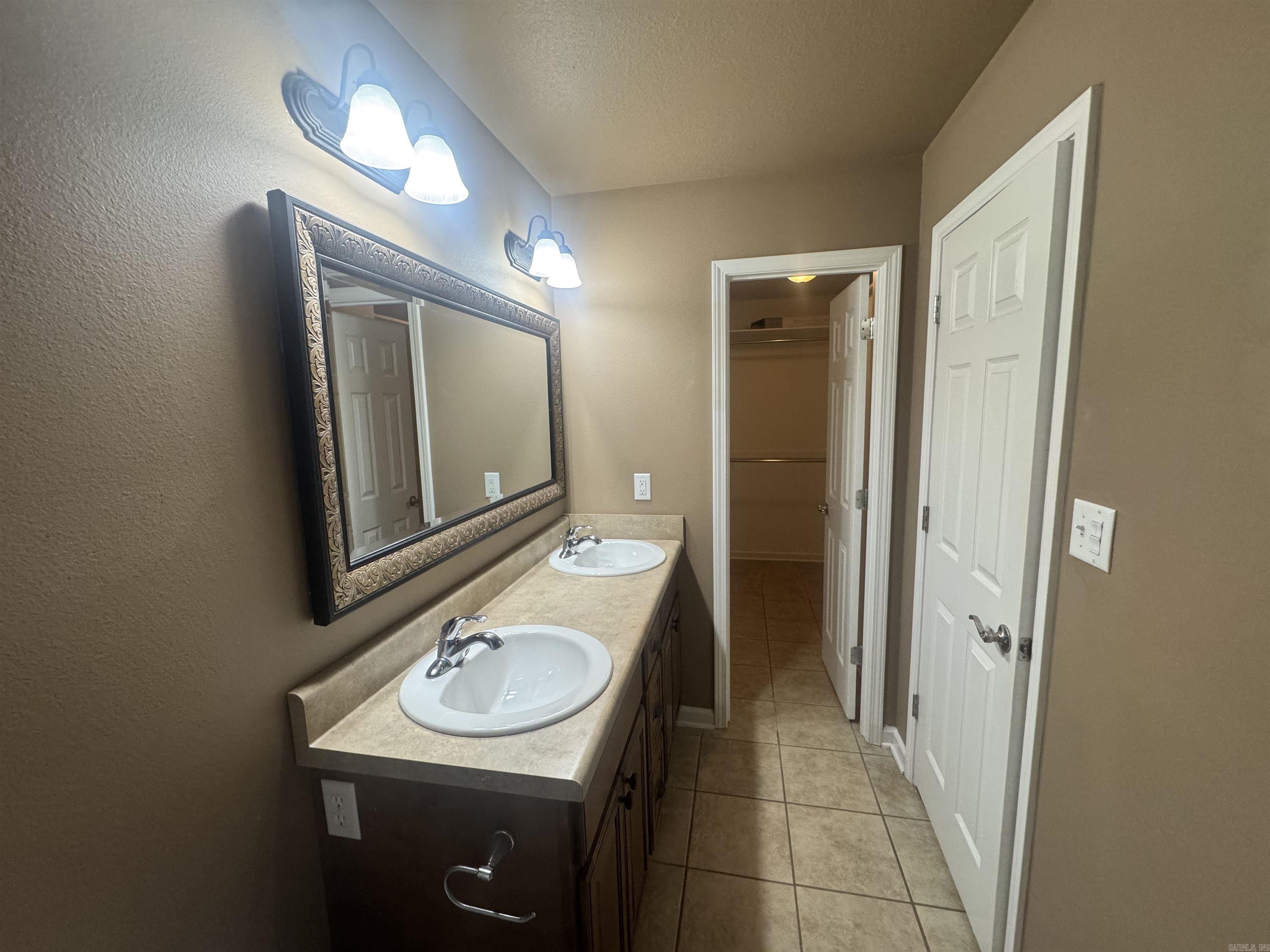 SUNSET POINT S/D - Residential