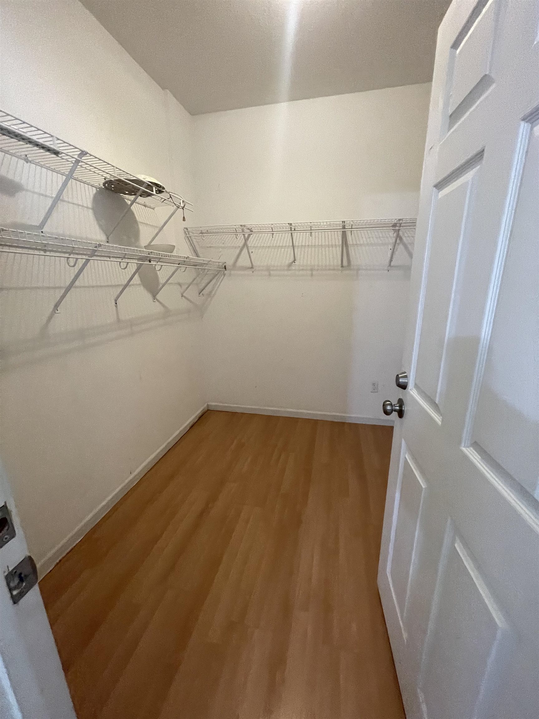 EMERALD VALLEY - Residential