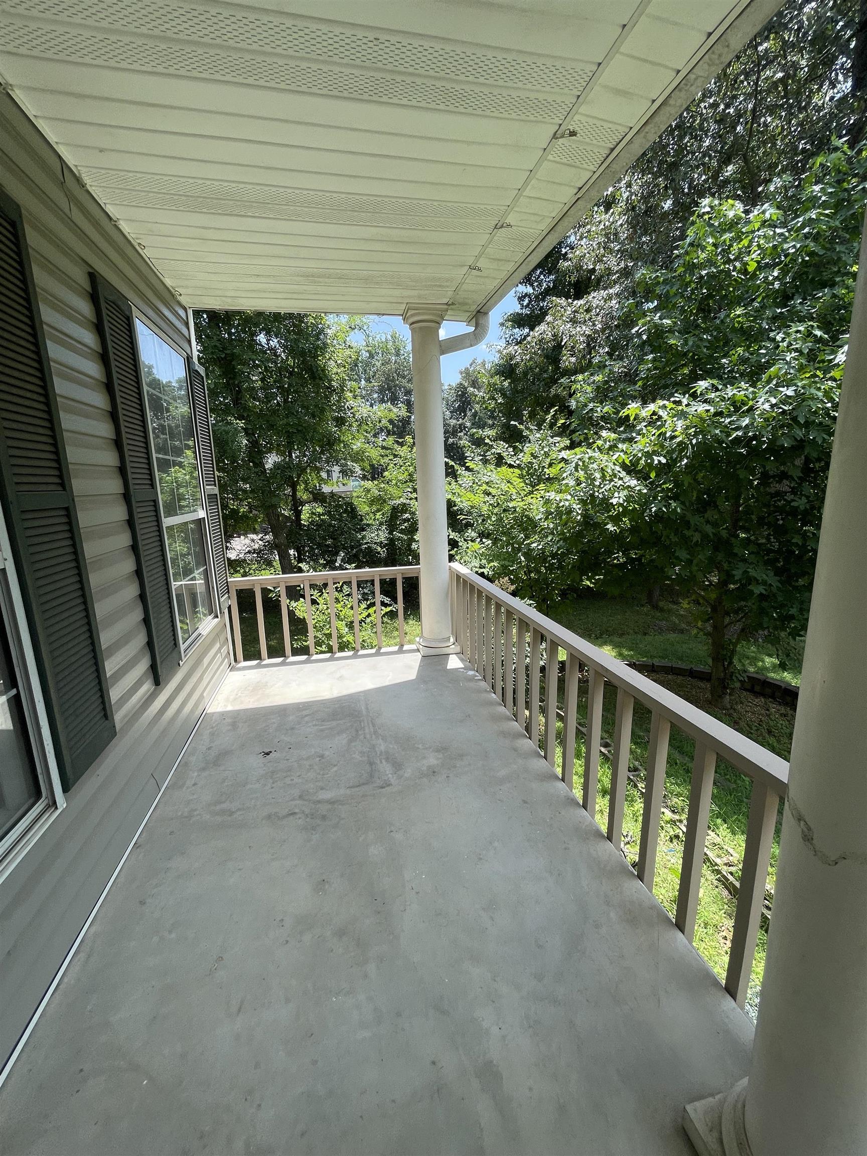 EMERALD VALLEY - Residential