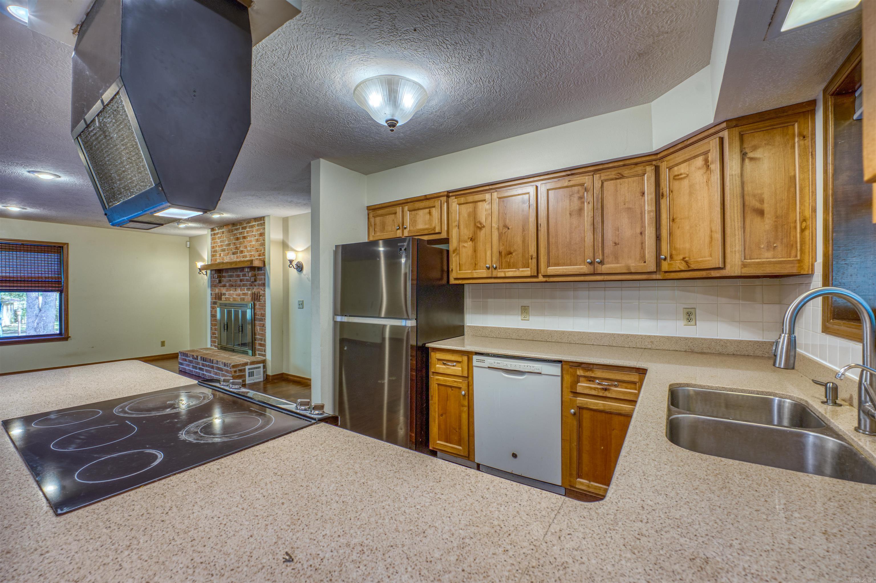 DRIFTWOOD LAKE SUB - Residential