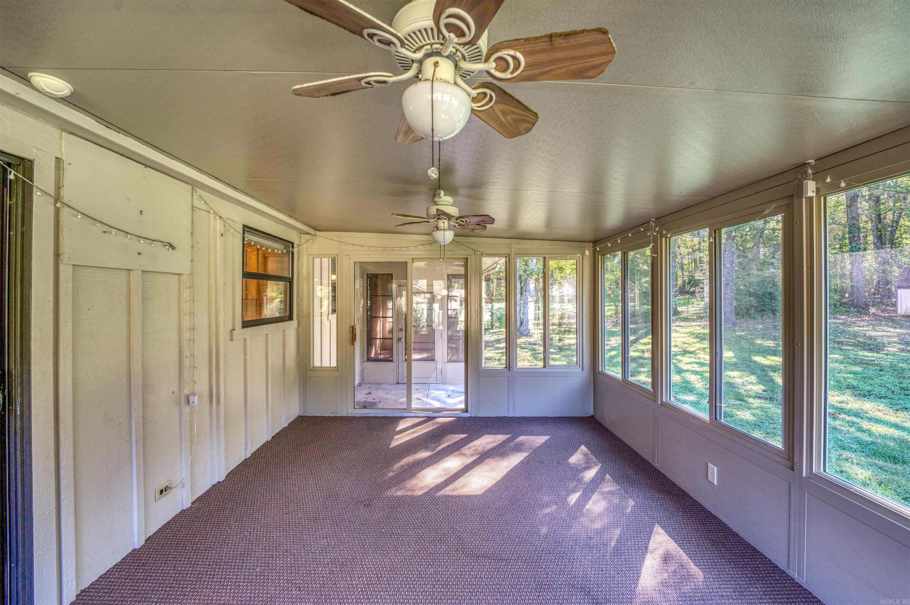 DRIFTWOOD LAKE SUB - Residential