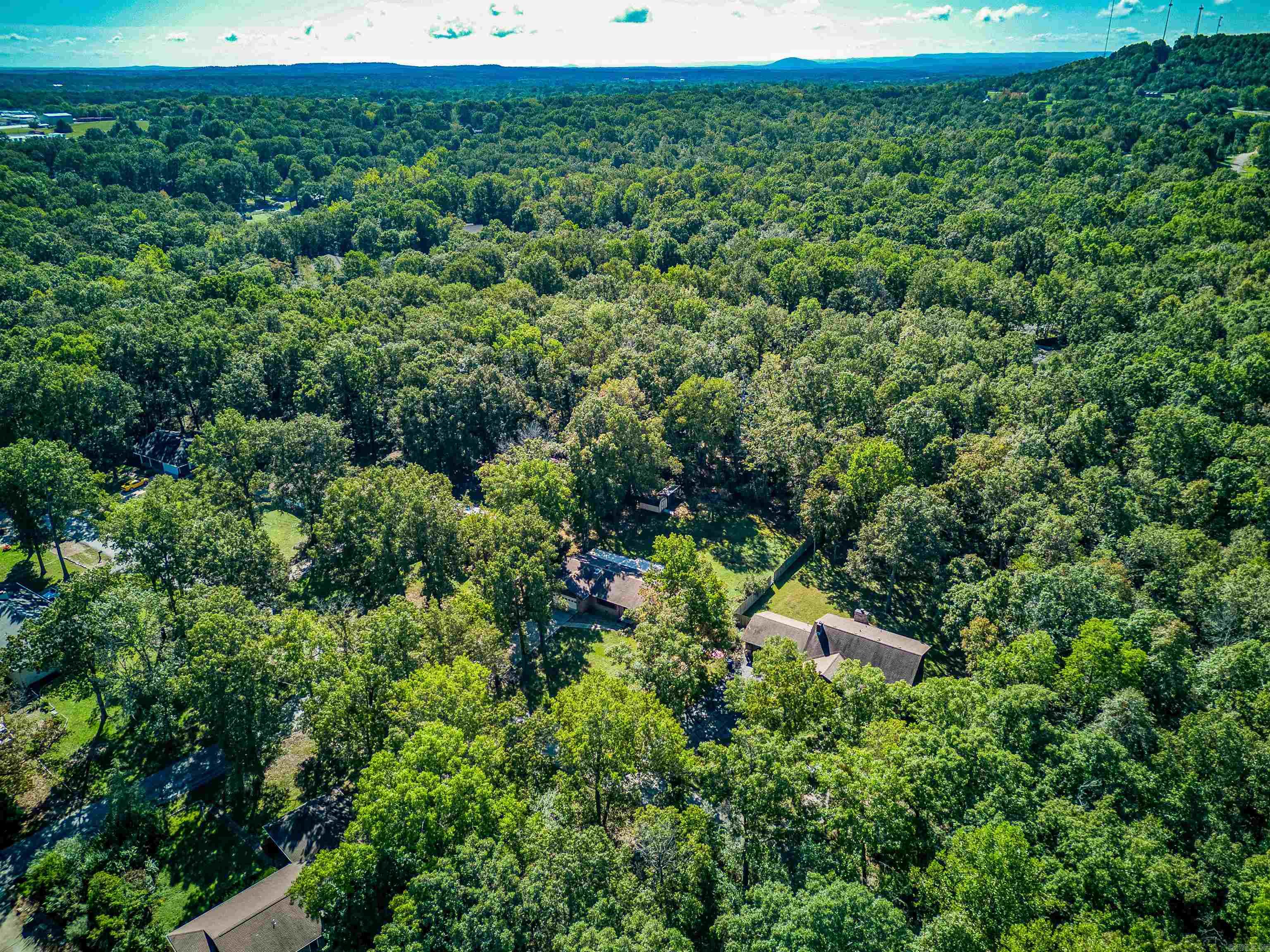 DRIFTWOOD LAKE SUB - Residential