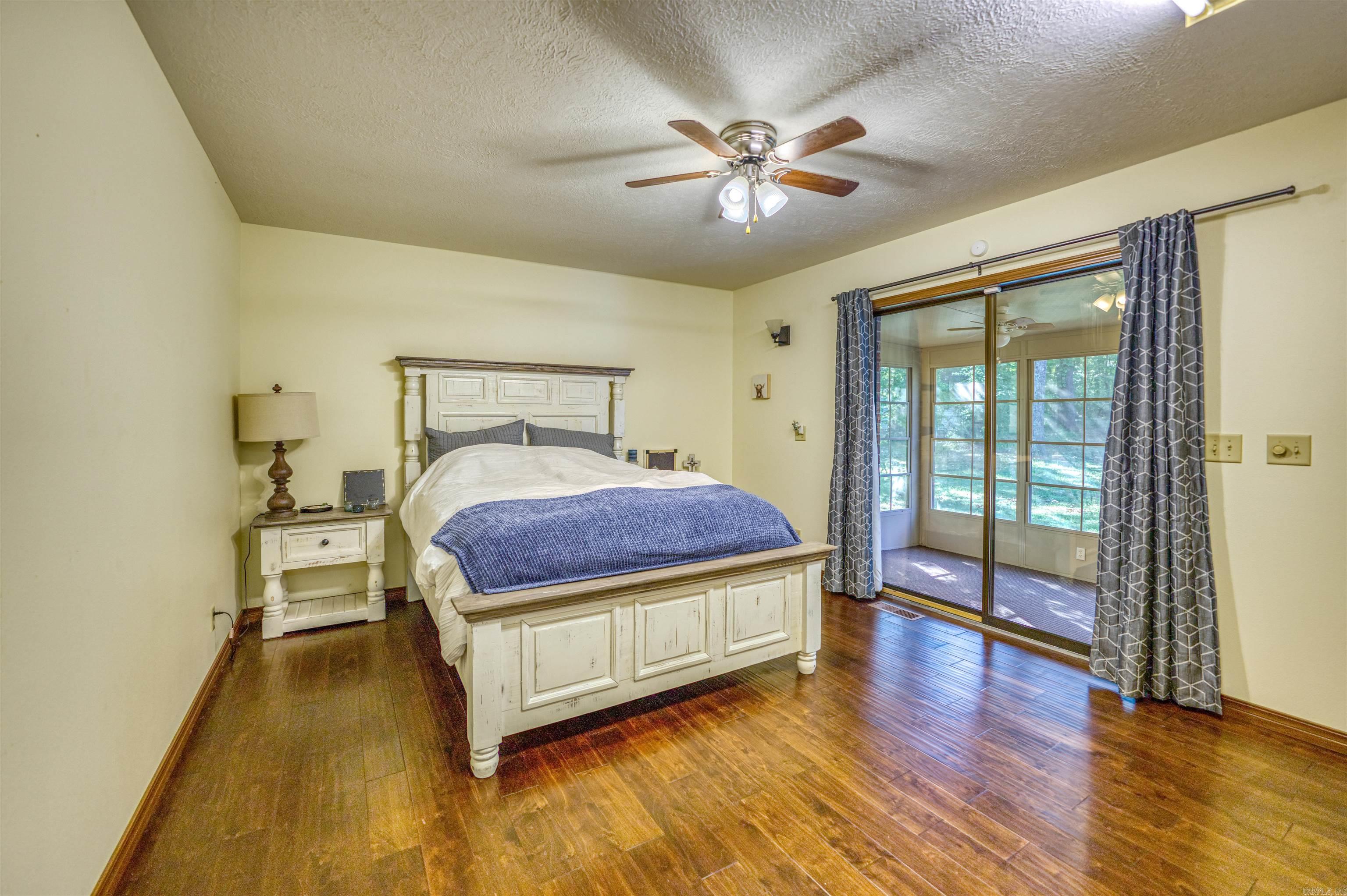 DRIFTWOOD LAKE SUB - Residential