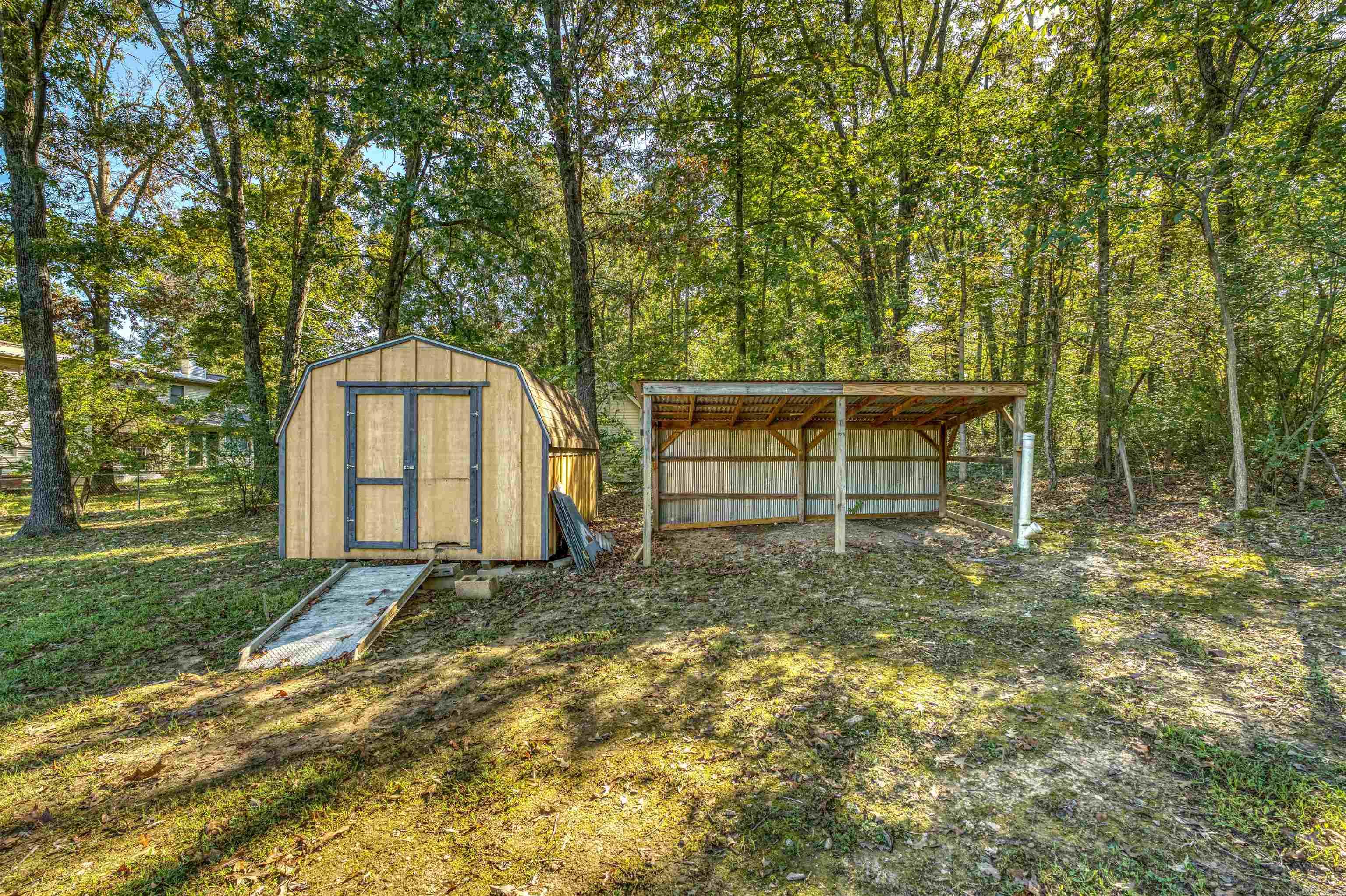 DRIFTWOOD LAKE SUB - Residential