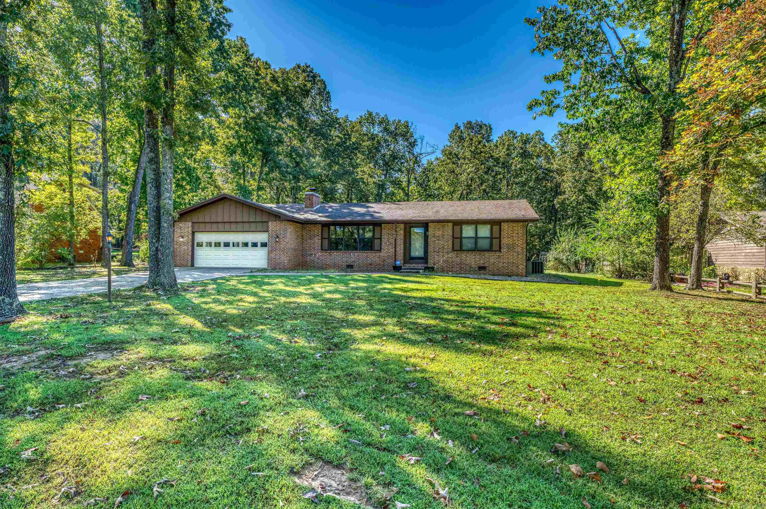 DRIFTWOOD LAKE SUB - Residential
