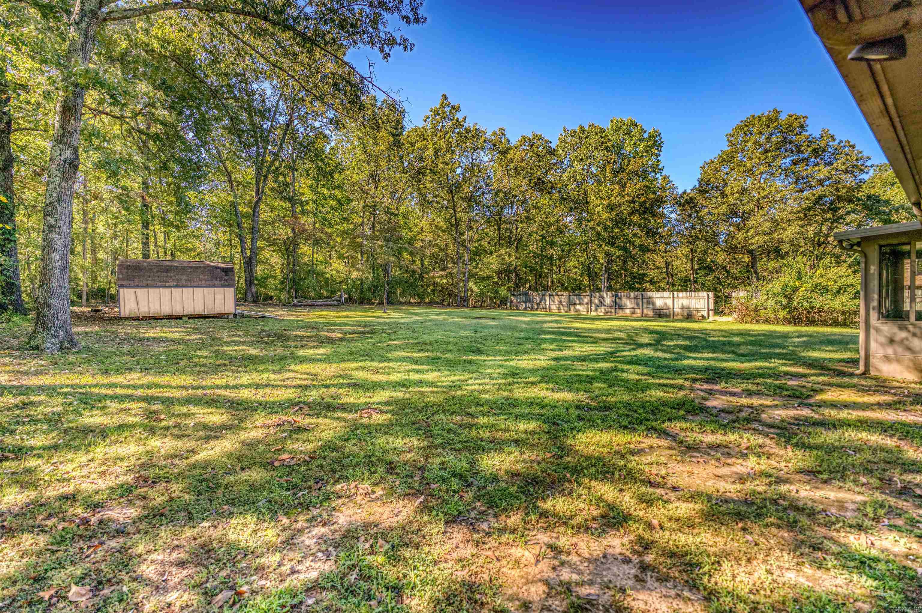 DRIFTWOOD LAKE SUB - Residential