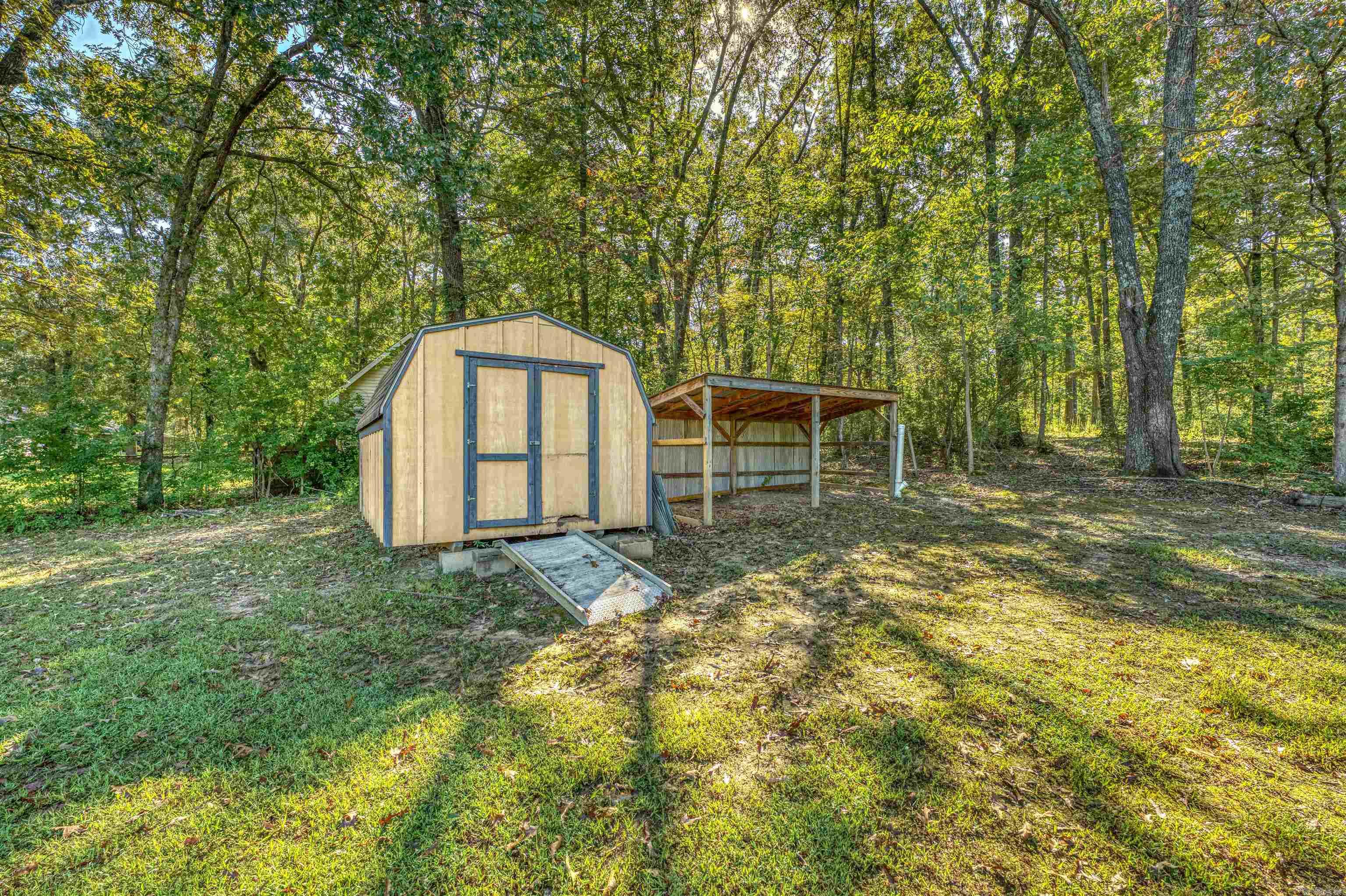 DRIFTWOOD LAKE SUB - Residential