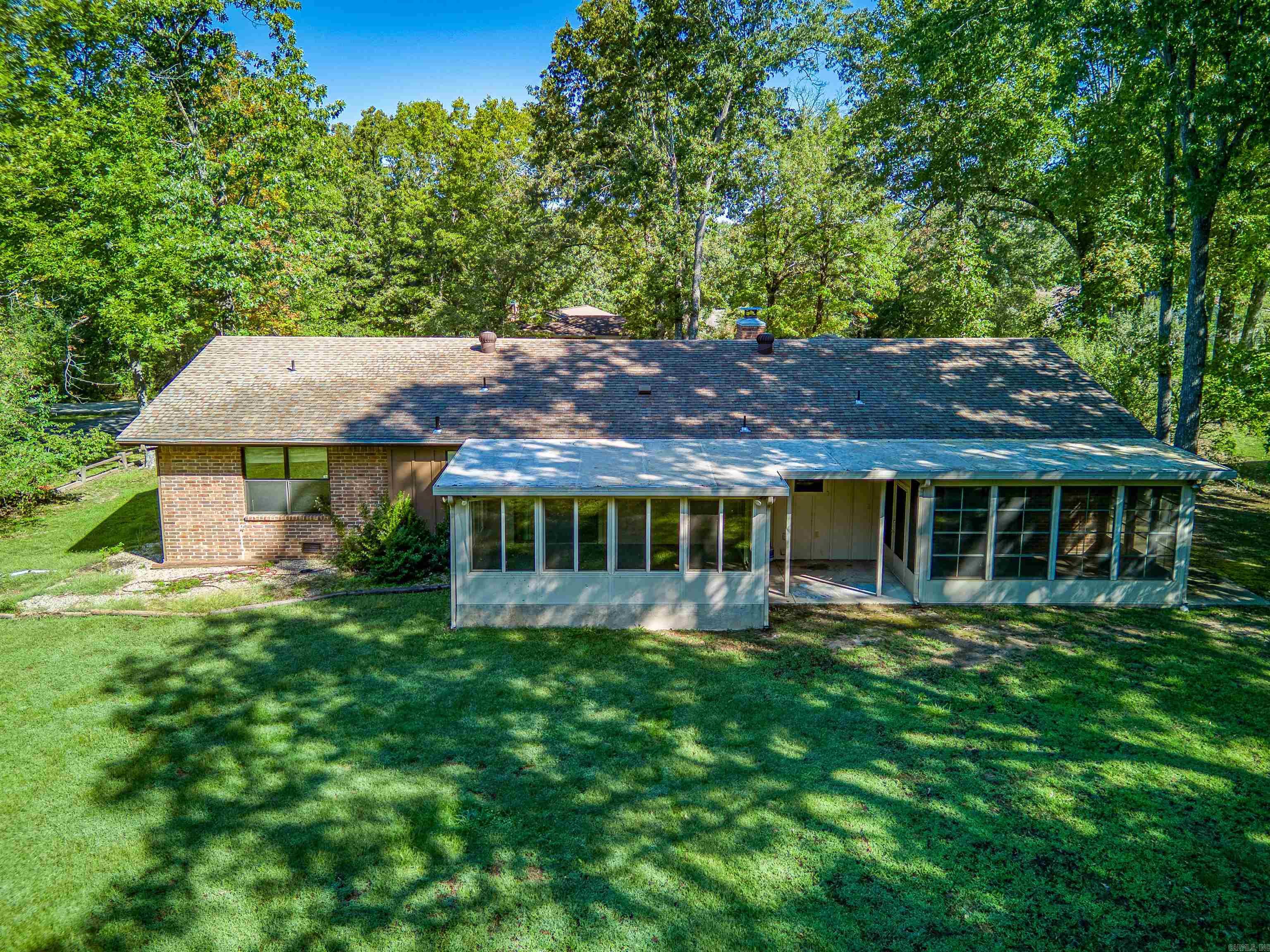 DRIFTWOOD LAKE SUB - Residential