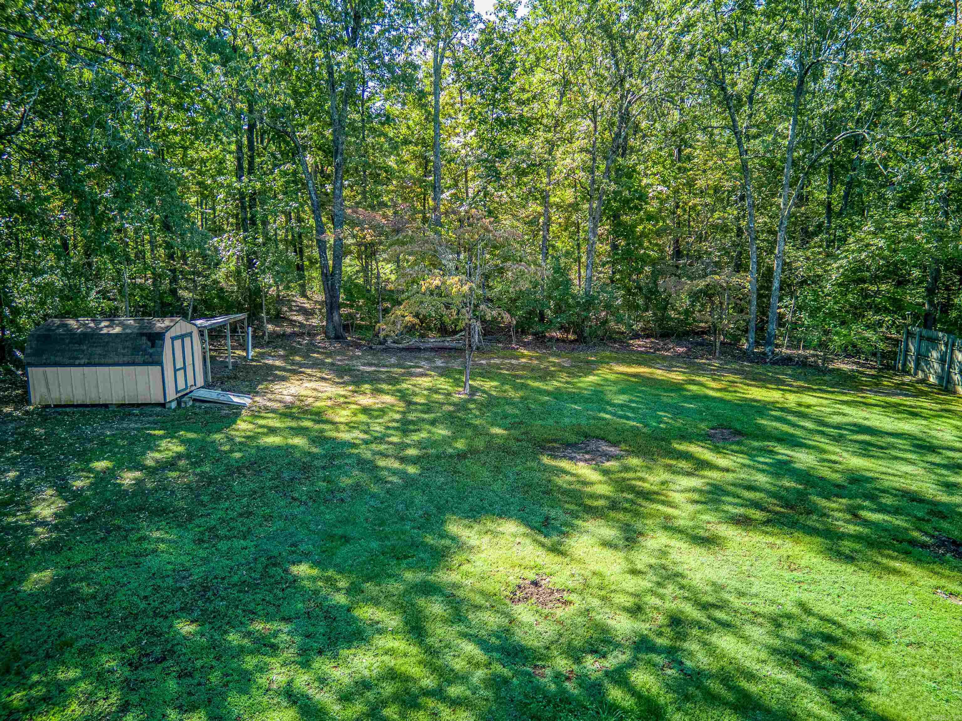 DRIFTWOOD LAKE SUB - Residential