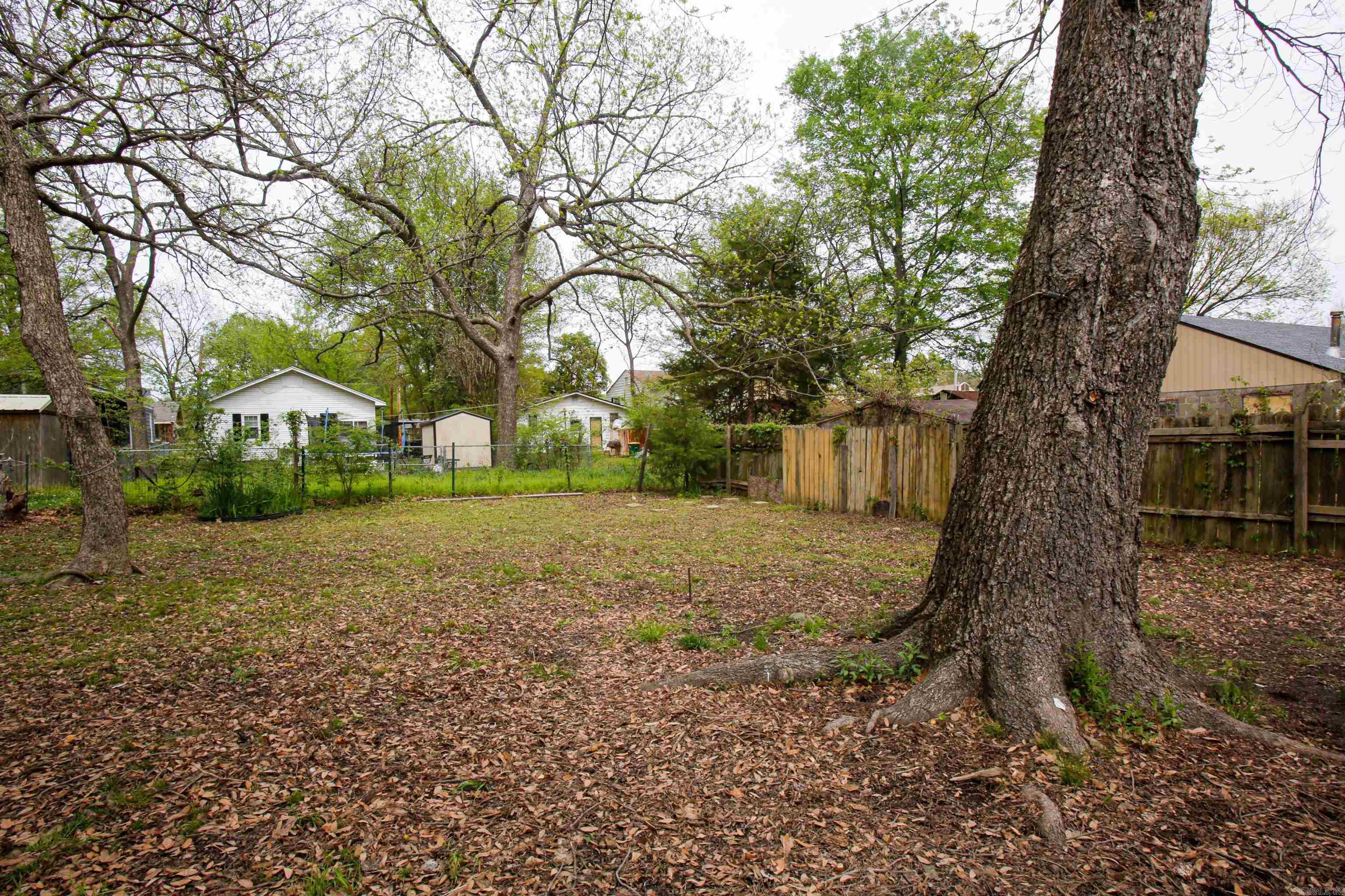 Missouri Pacific - Residential Lease