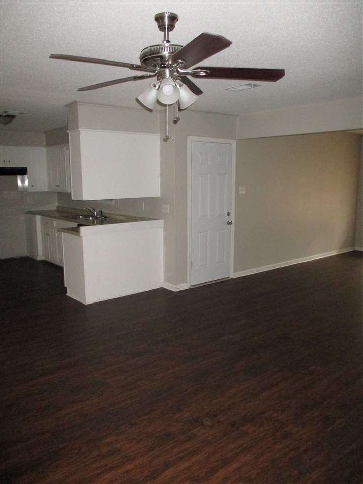 Pecan Lake - Residential Lease