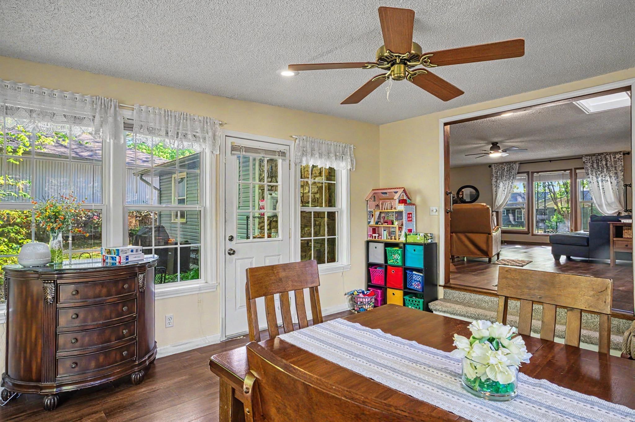 CASTILLO - Residential