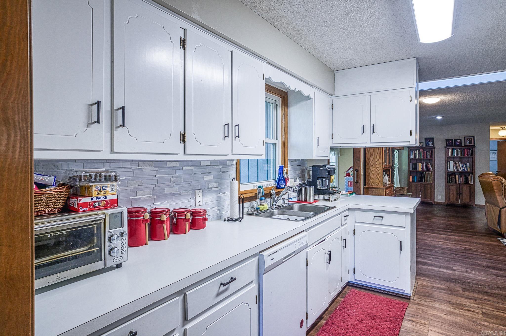 CASTILLO - Residential