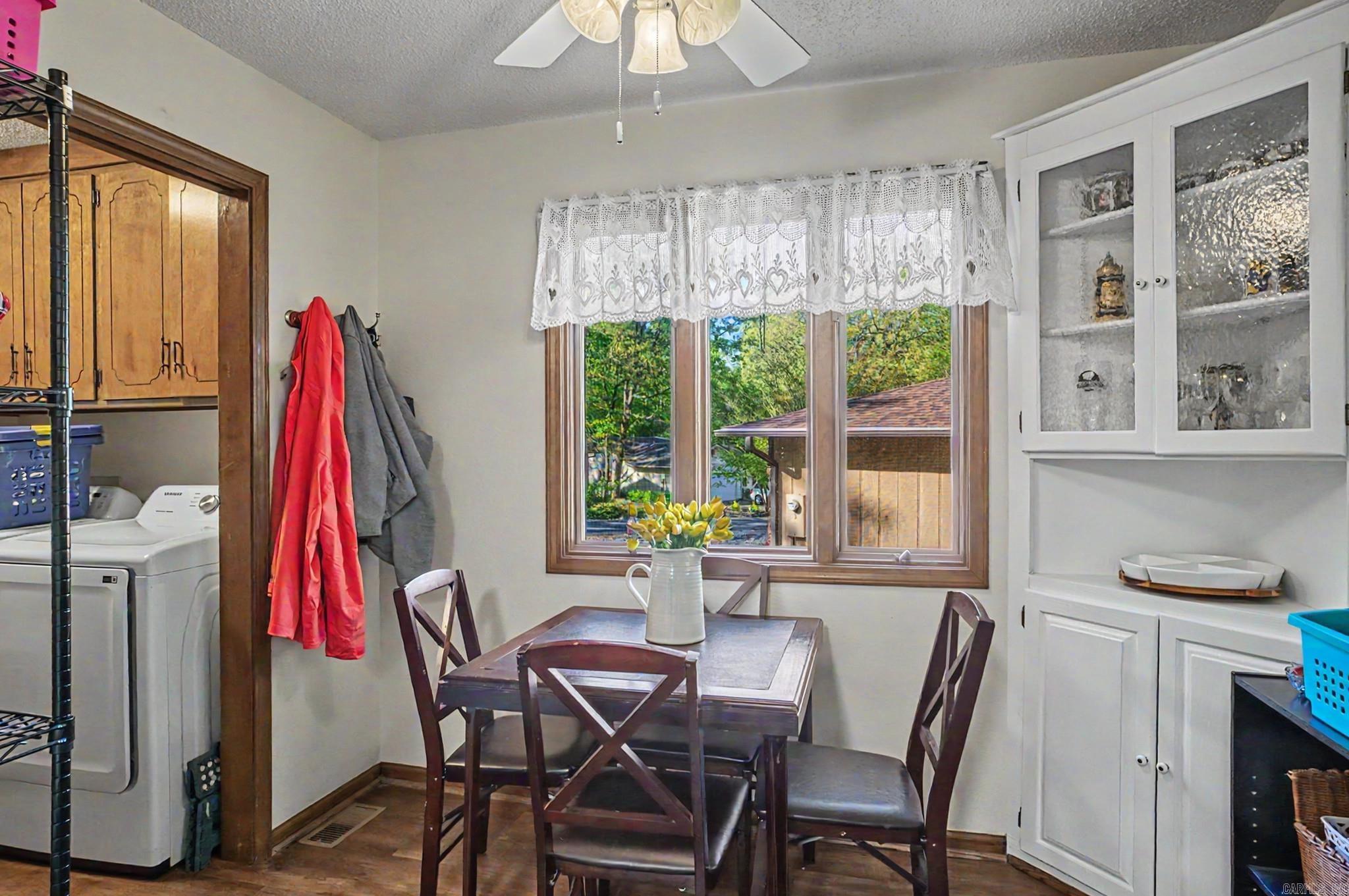 CASTILLO - Residential