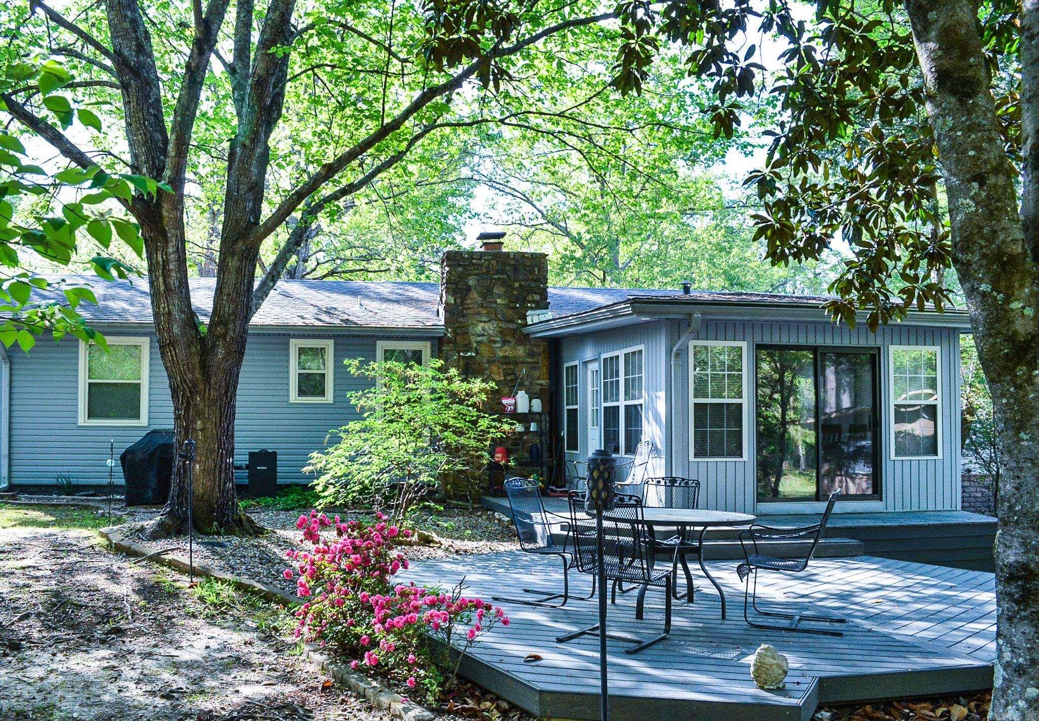 CASTILLO - Residential