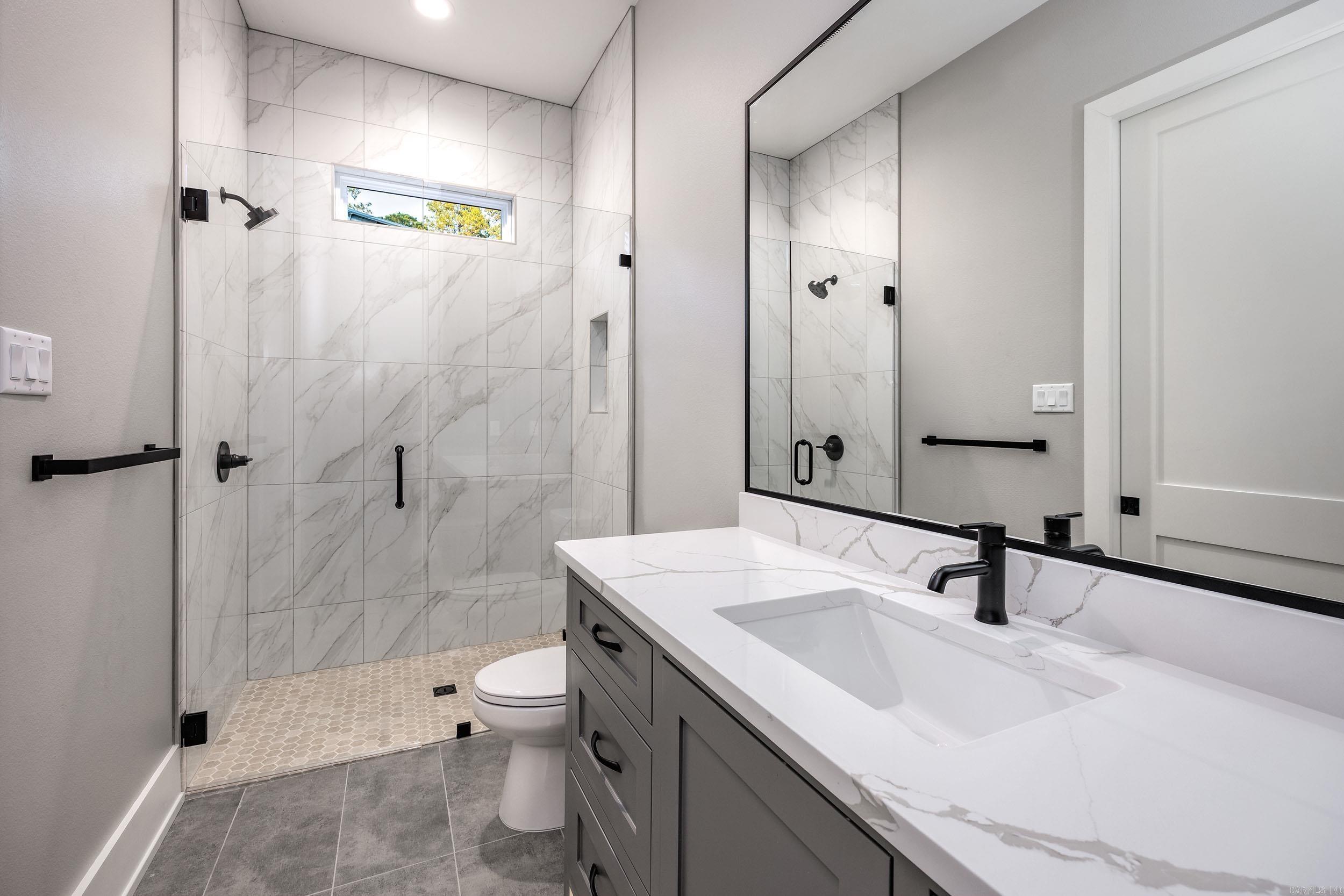 CHENAL VALLEY ABINGTON COURT - Residential