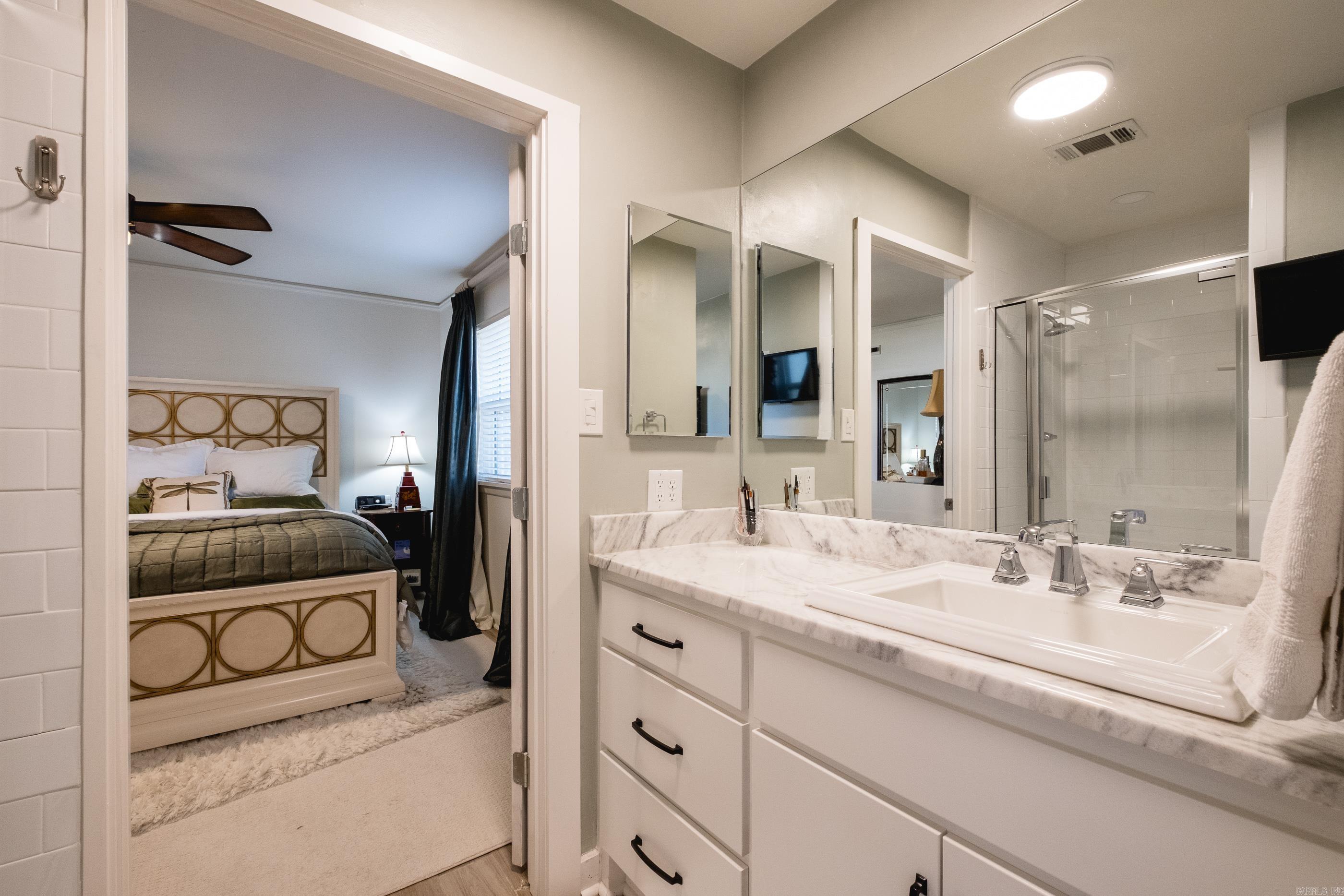 PARK HILL - Residential