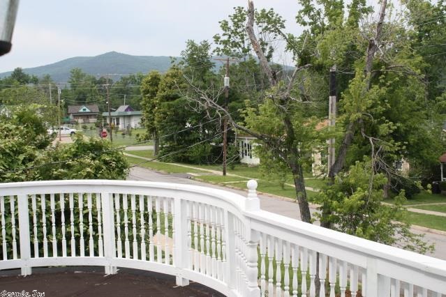 Mena Original - Residential