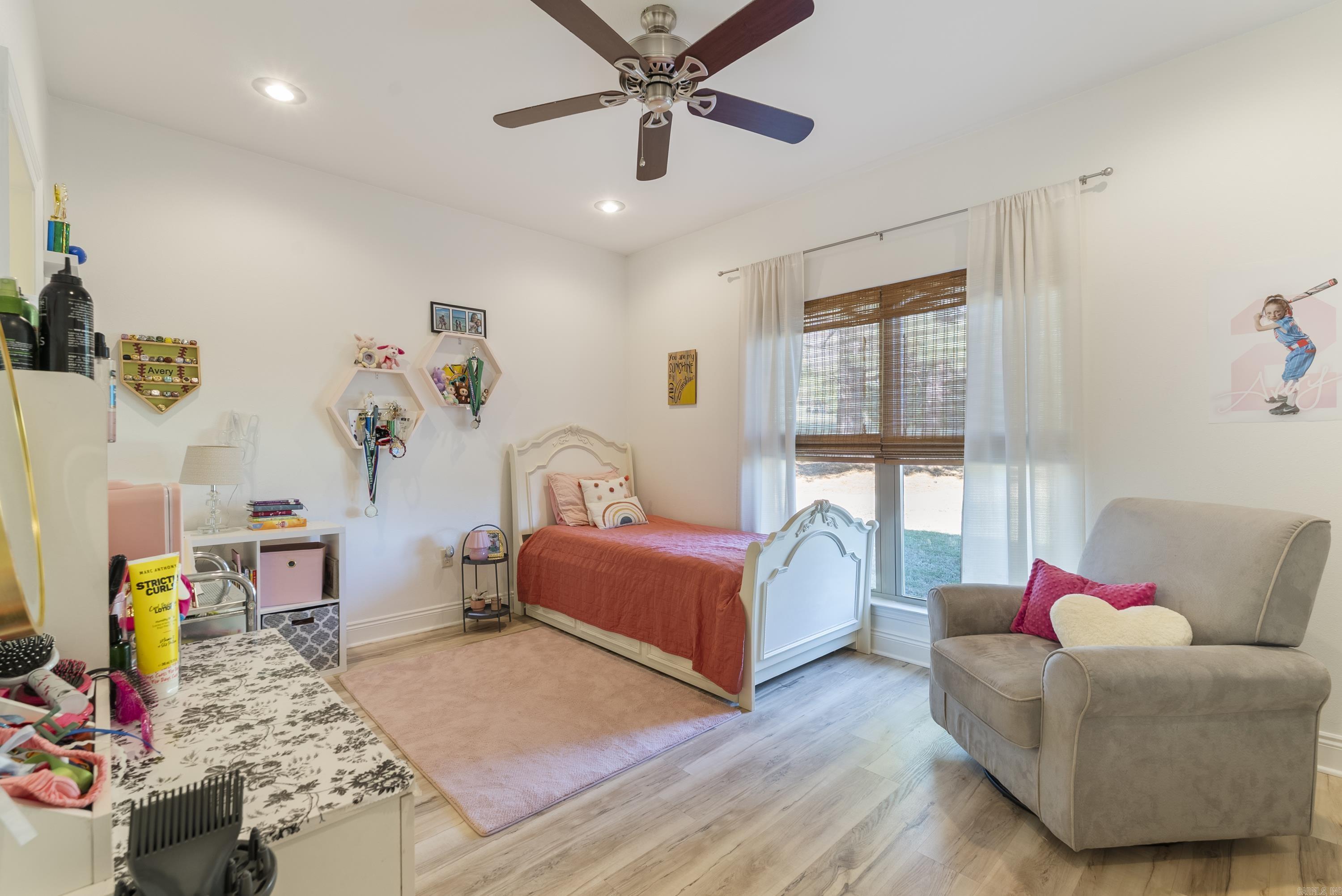 SHADOW VALLEY - Residential