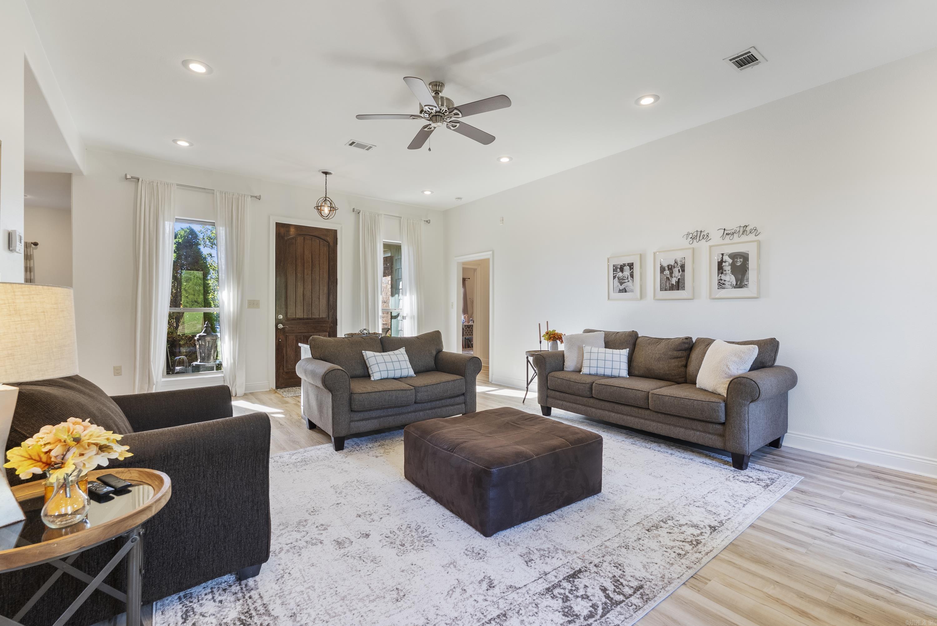 SHADOW VALLEY - Residential