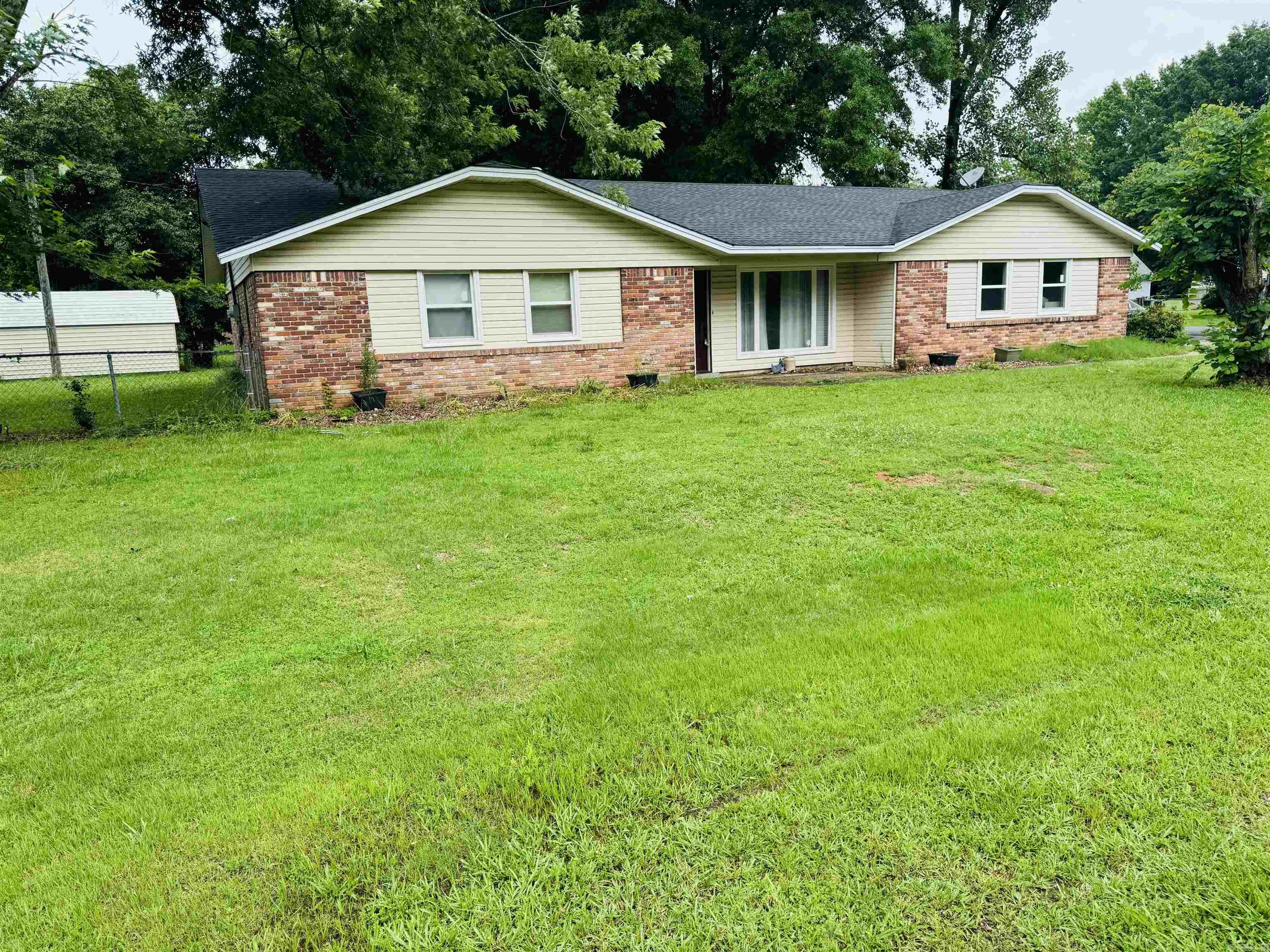 CADDO ACRES - Residential