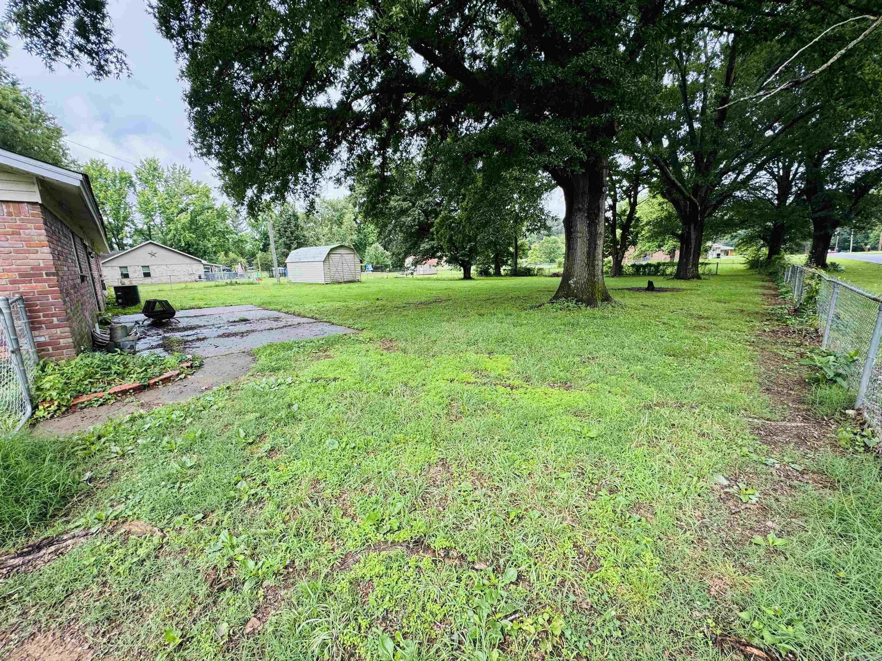 CADDO ACRES - Residential